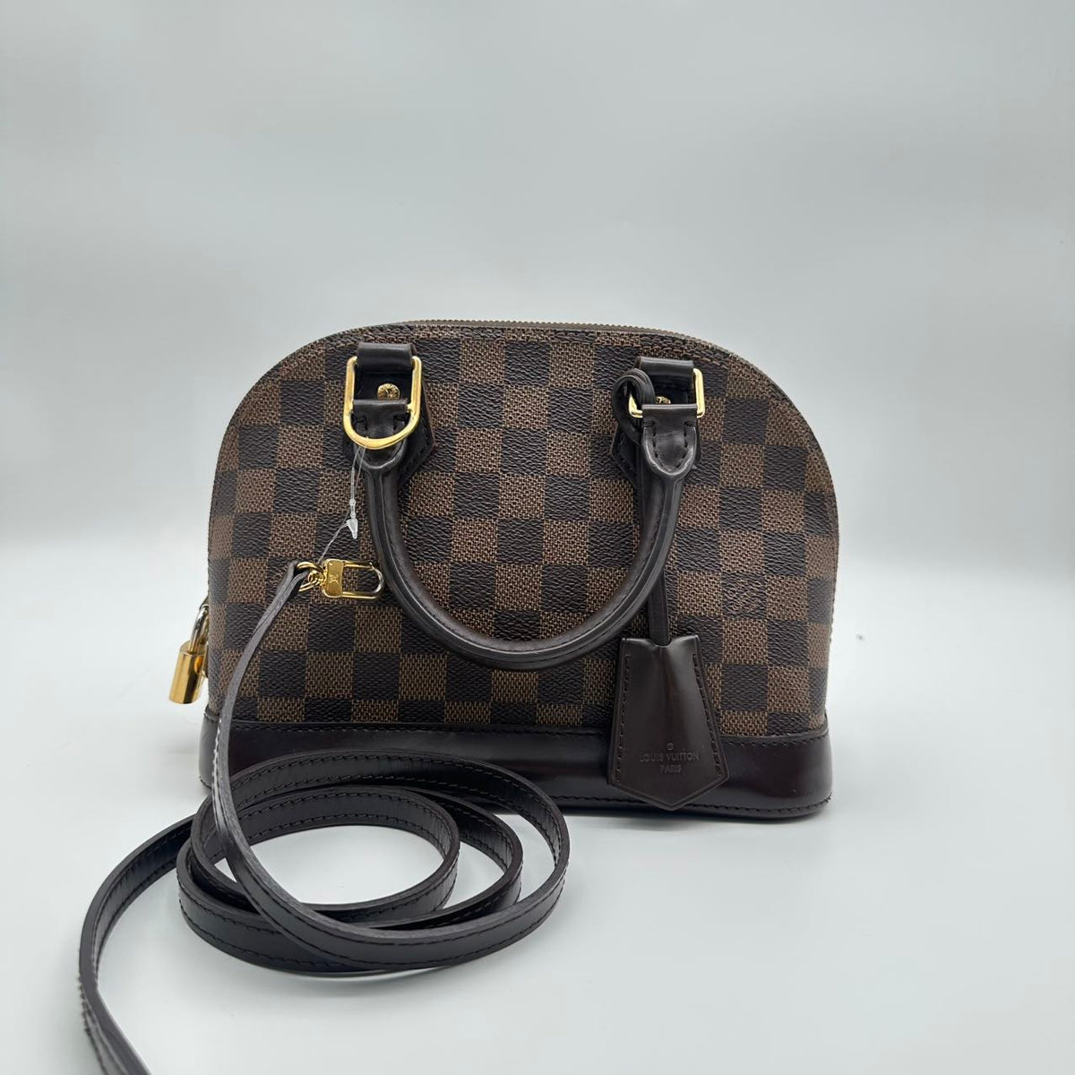 LV Damier Shell (MM027)