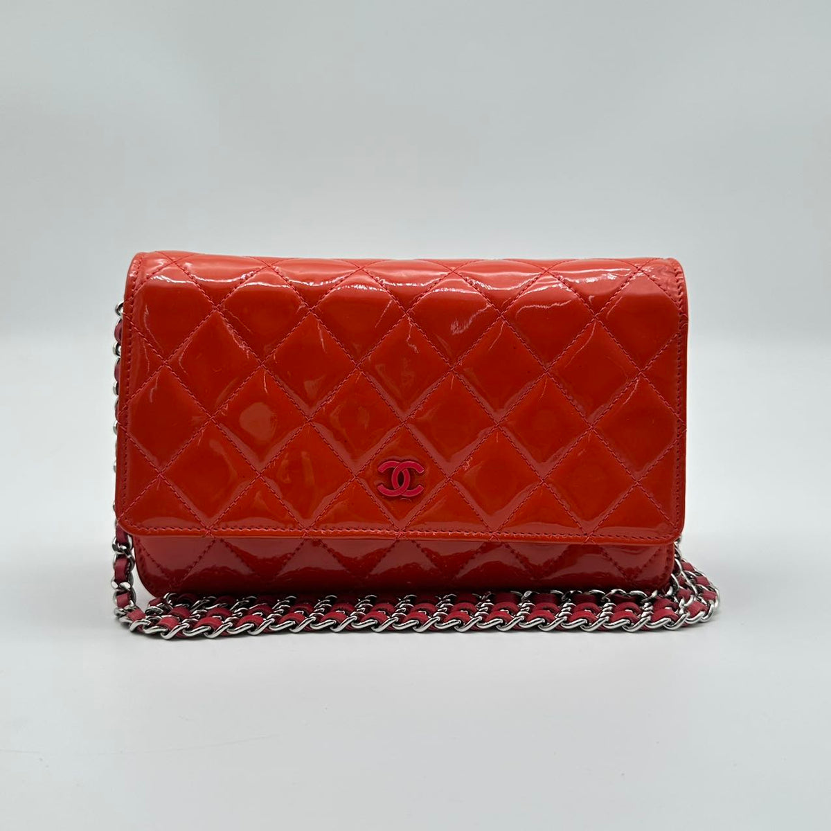 Chanel WOC patent leather red (MM035)