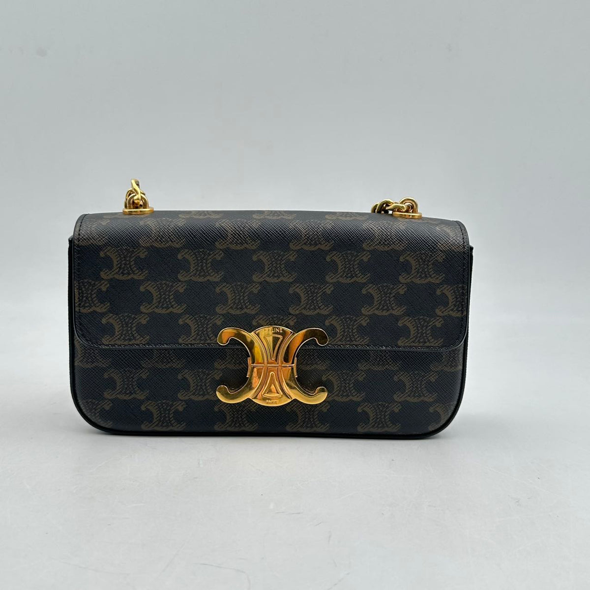 Celine Triomphe Shoulder Bag (MM050)