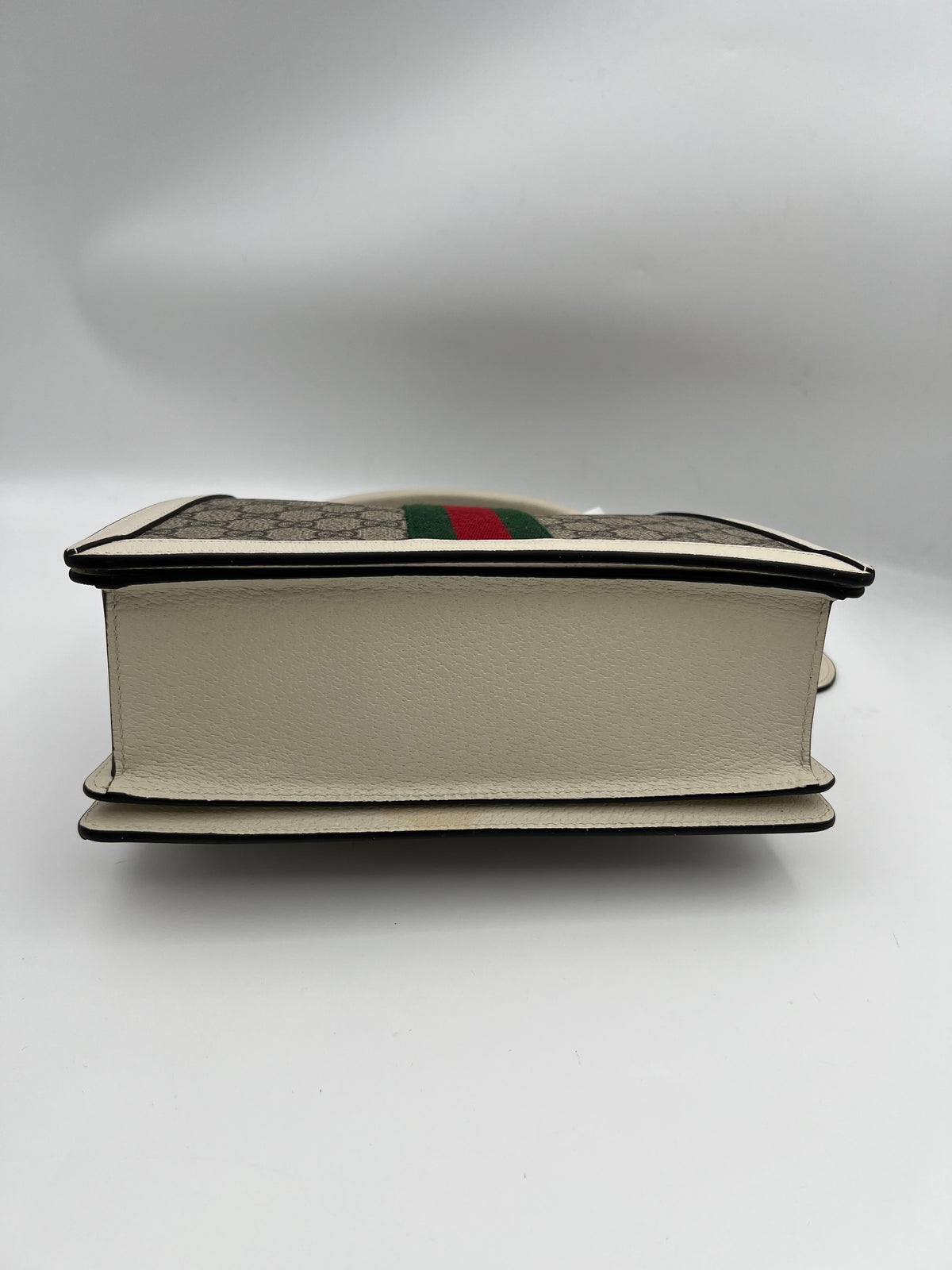 GUCCI Margret White (JS026)