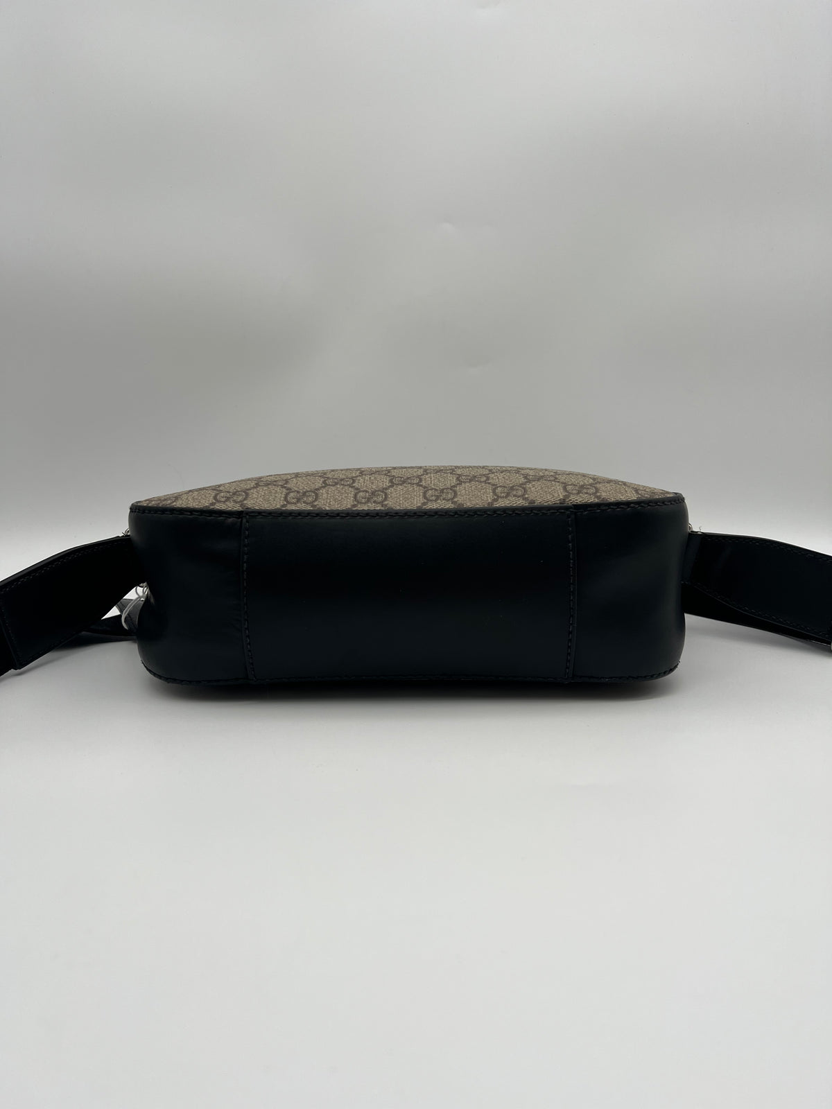 GUCCI Camera Bag (JS009)
