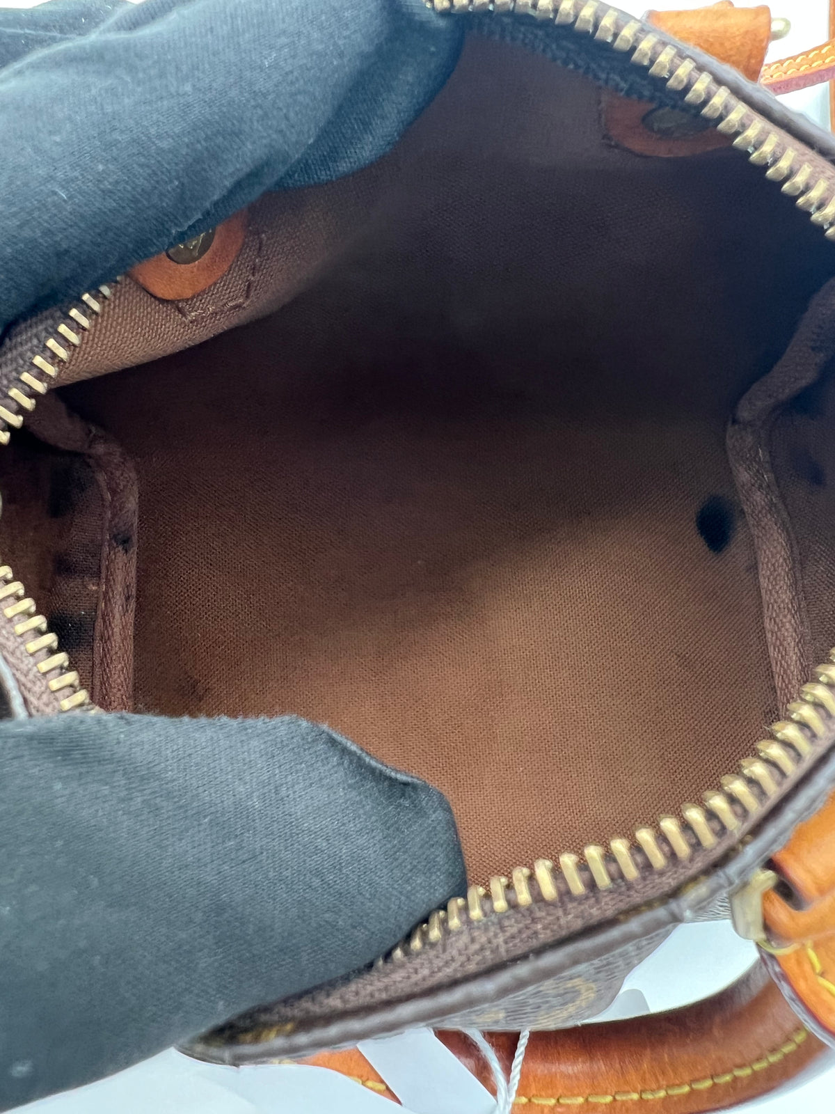 LV Speedy Nano Monogram (JS033)