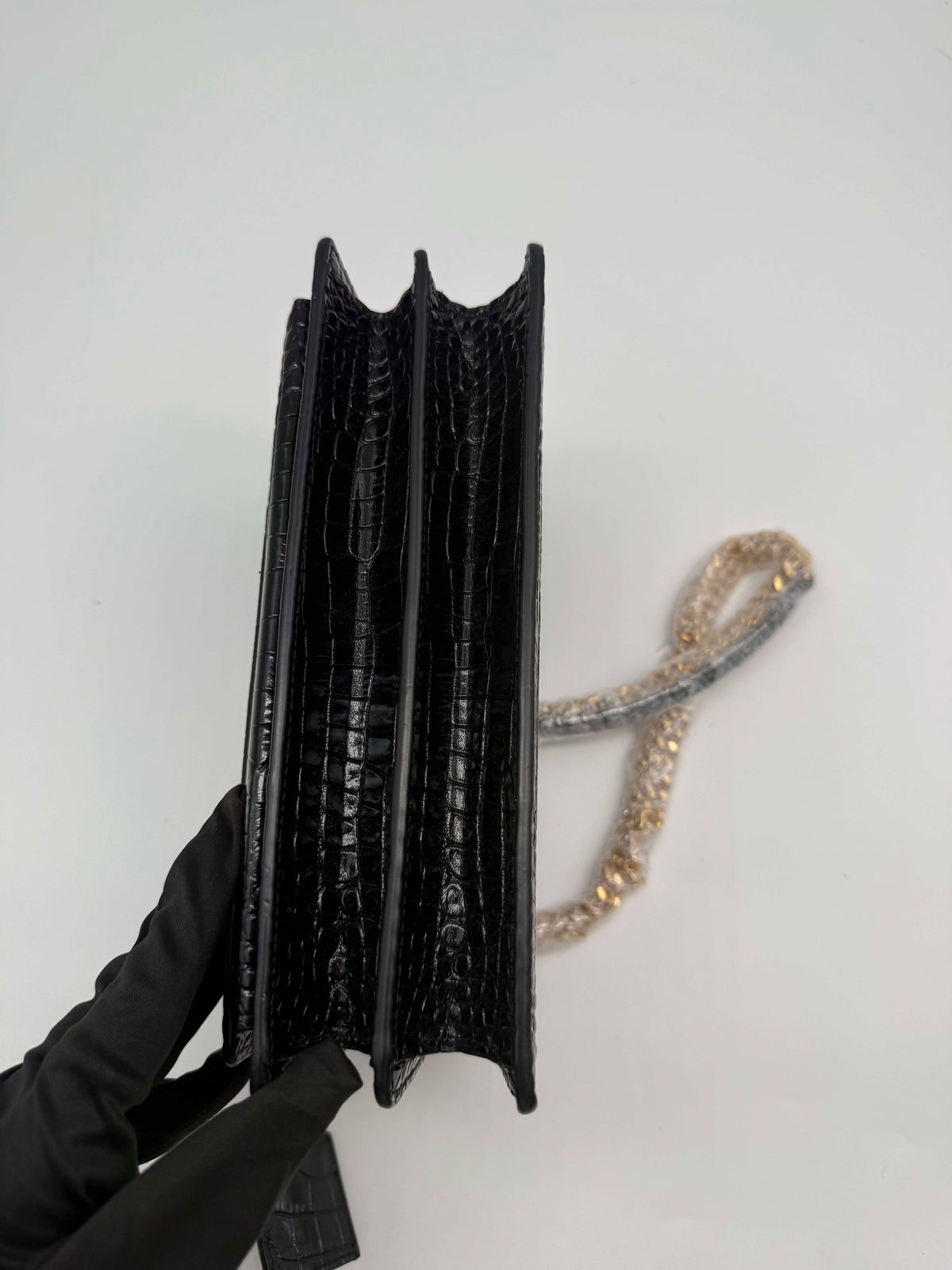 Saint Laurent Sunset Medium Croc-Embossed Black with Gold Hardware (BL0026)