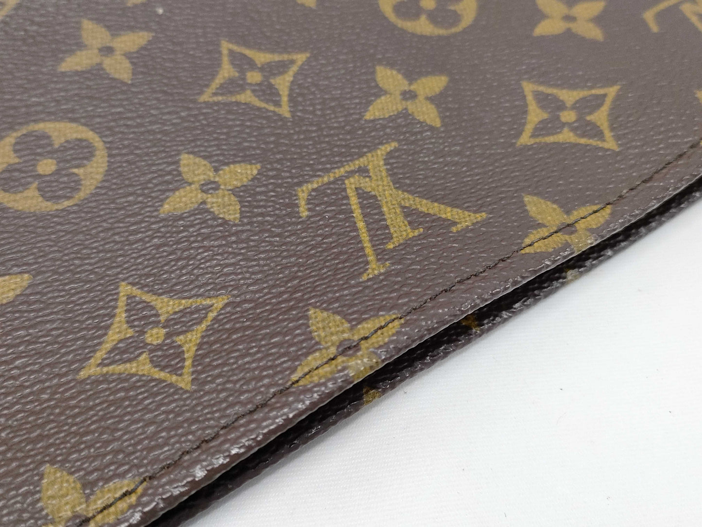 Pre-Owned LOUIS VUITTON Monogram Toiletry Pouch EC-0134