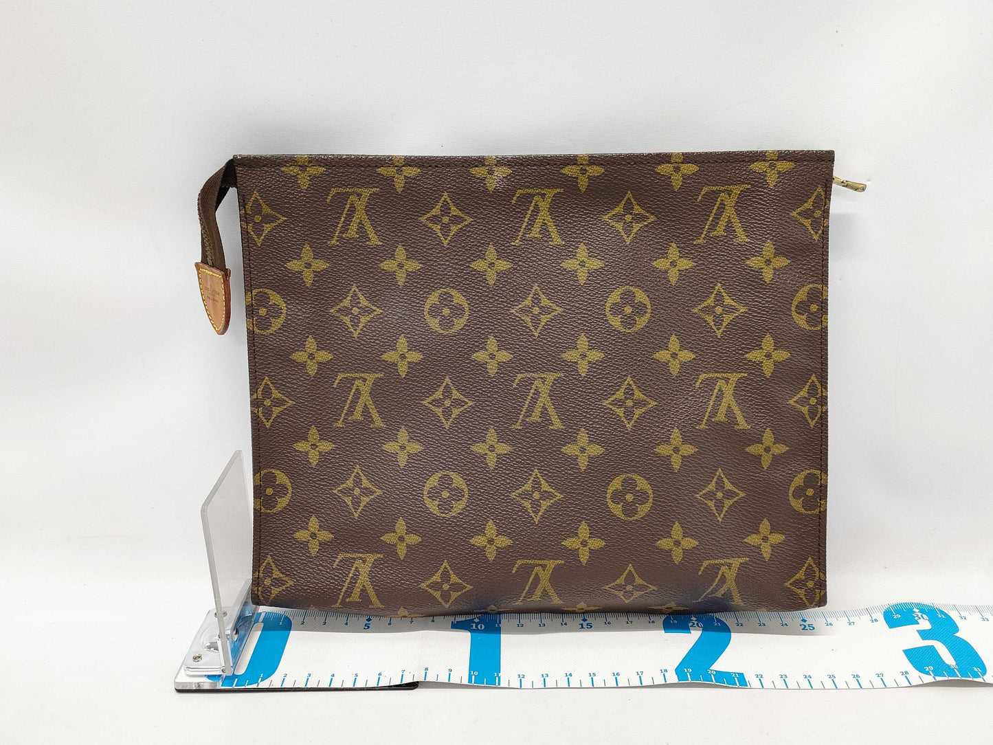 Pre-Owned LOUIS VUITTON Monogram Toiletry Pouch EC-0134