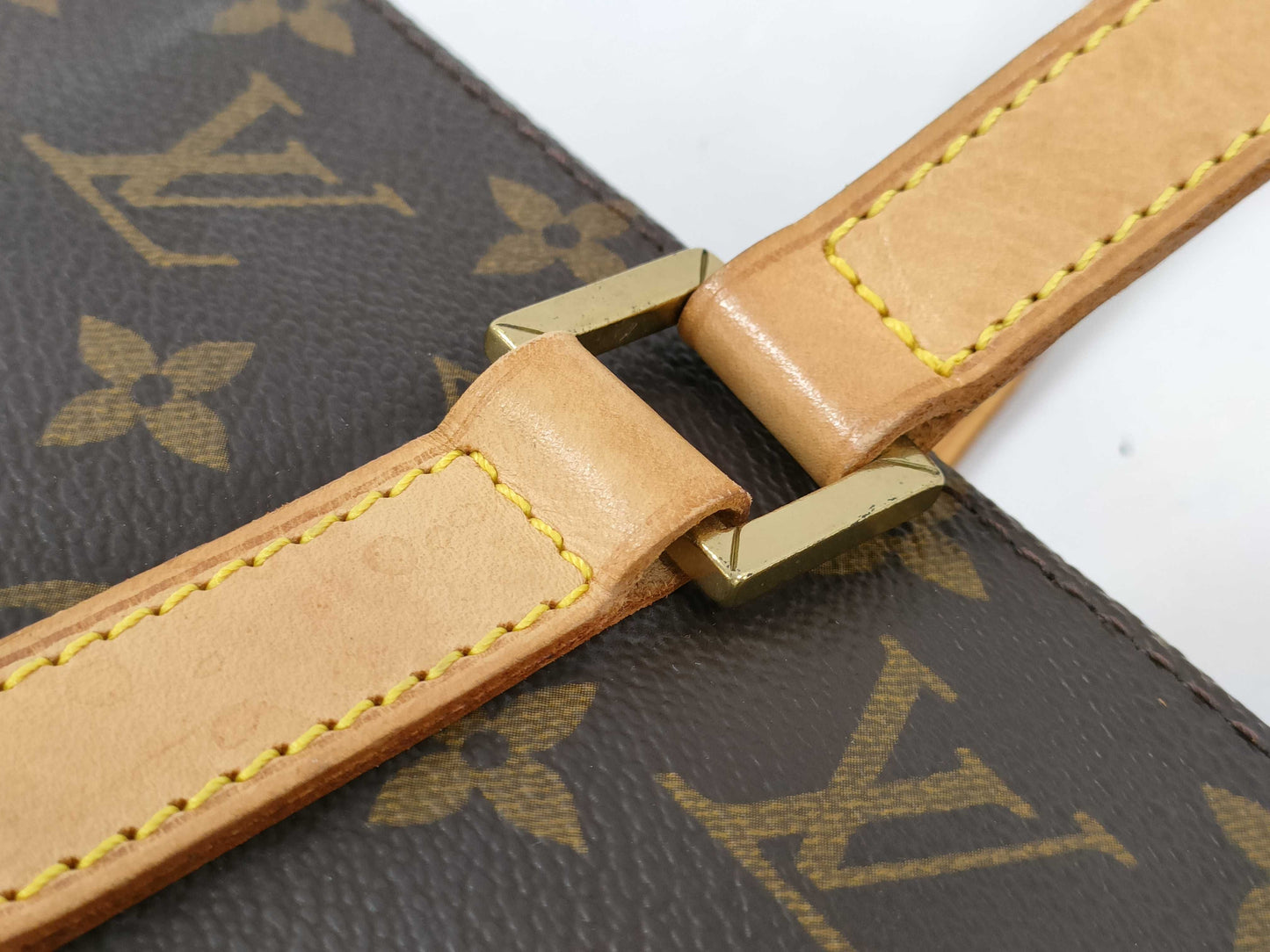 Pre-Owned LOUIS VUITTON Luco Monogram Tote Bag EC-0339