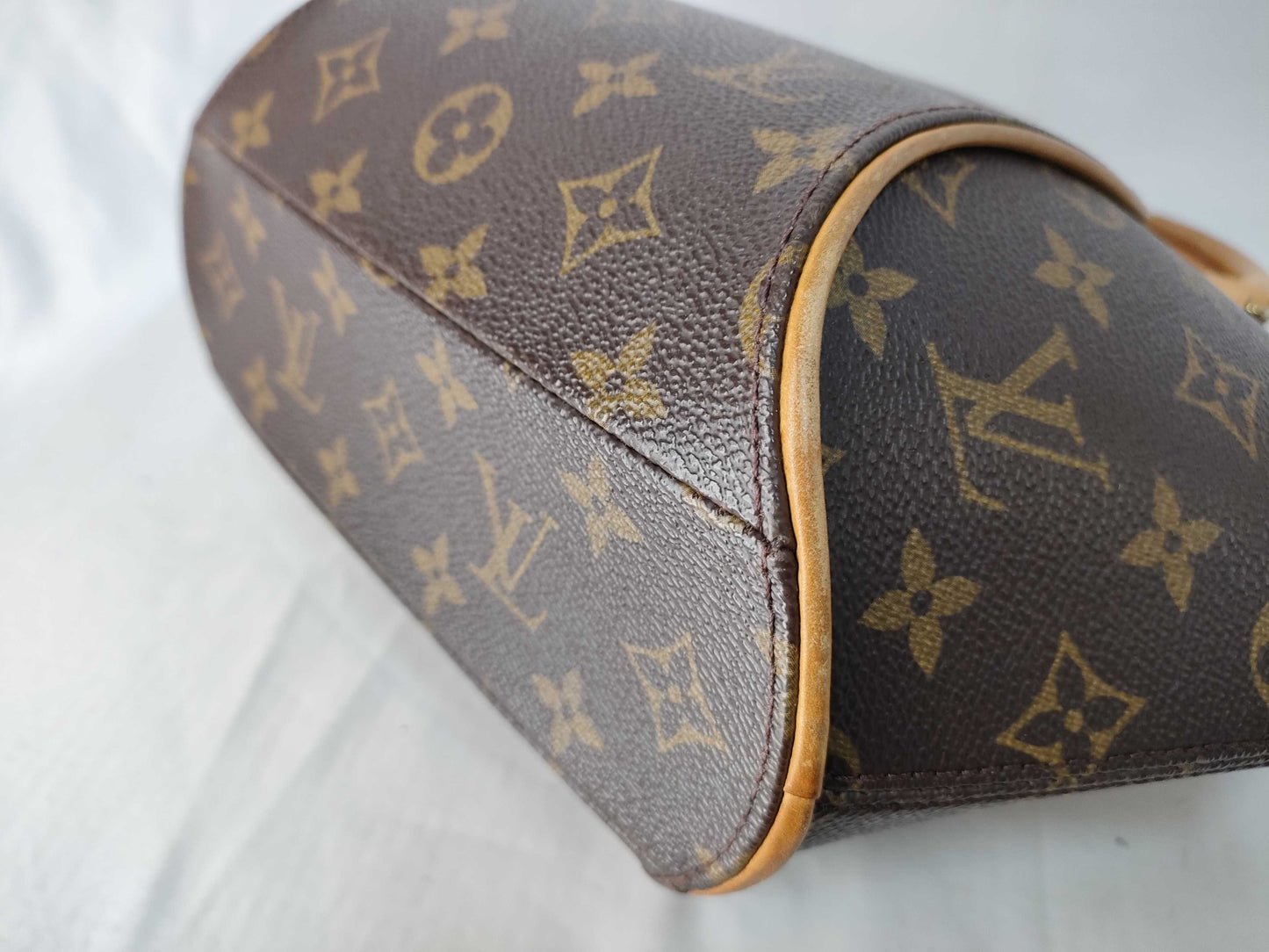 Pre-Owned LOUIS VUITTON Monogram Ellipse PM EC-0273