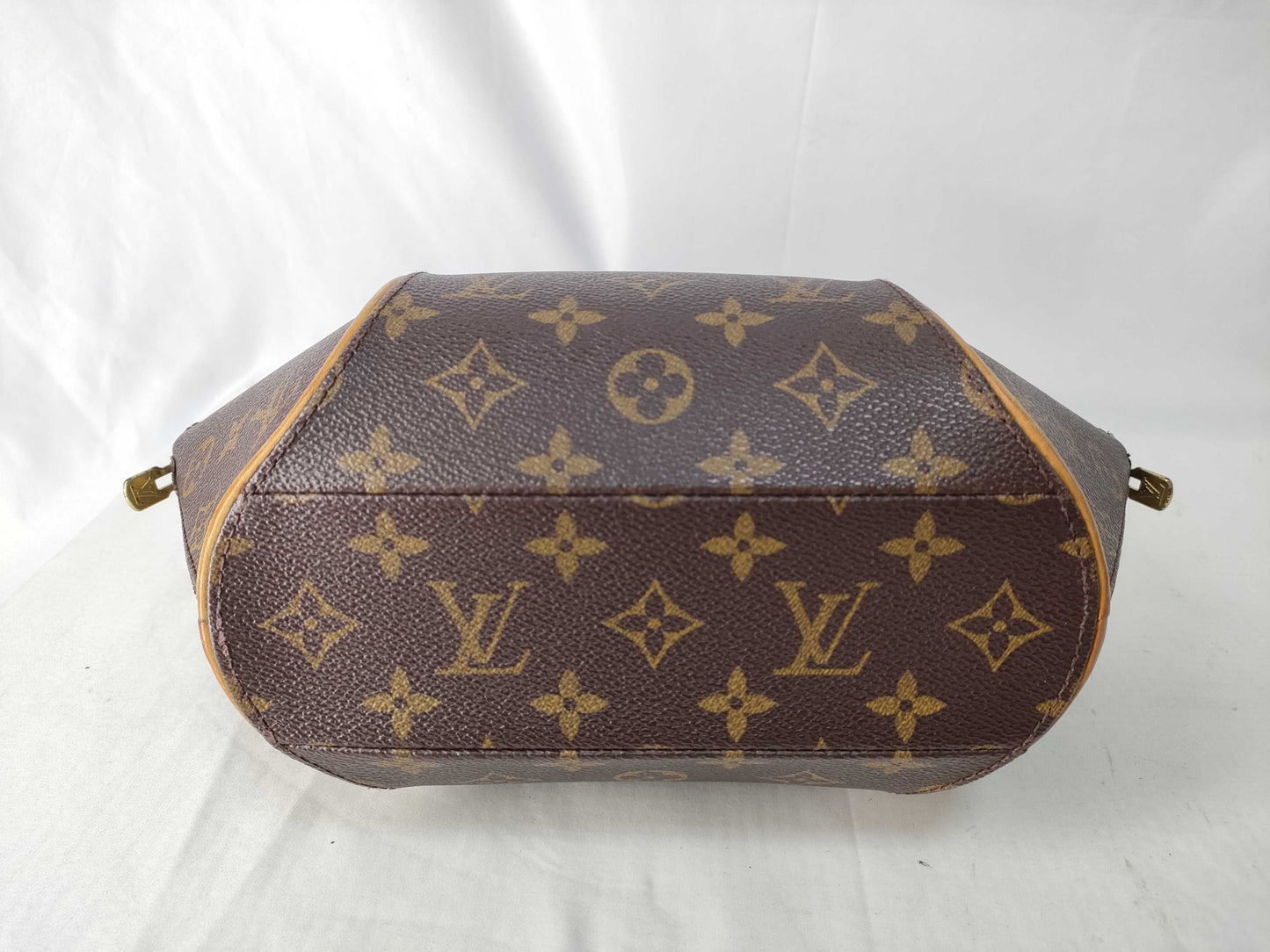 Pre-Owned LOUIS VUITTON Monogram Ellipse PM EC-0273