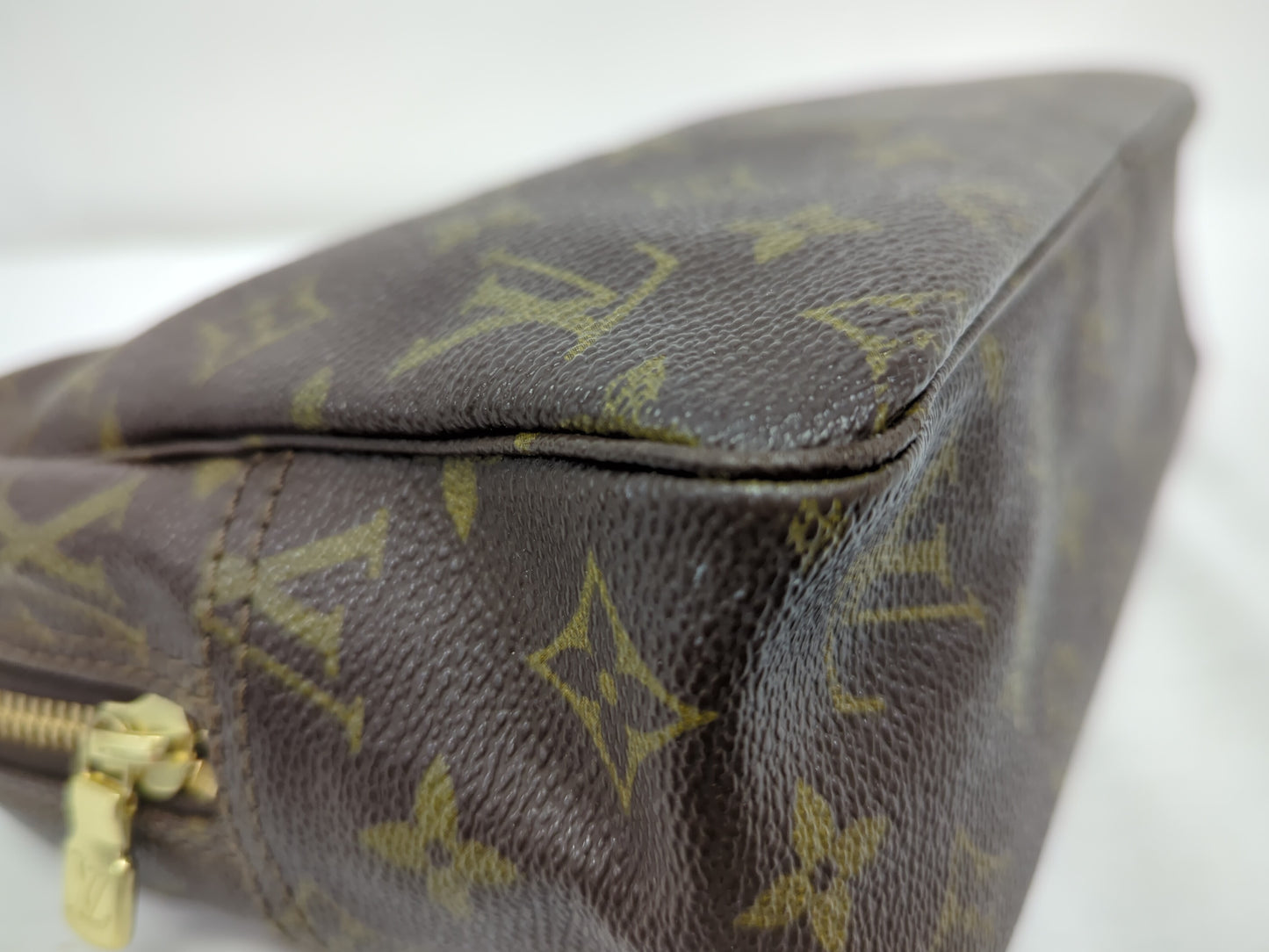 Pre-Owned LOUIS VUITTON Monogram Trousse Toilette 28 EC-0151