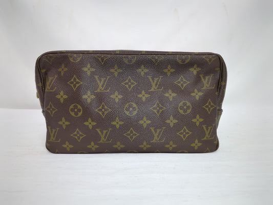 Pre-Owned LOUIS VUITTON Monogram Trousse Toilette 28 EC-0151