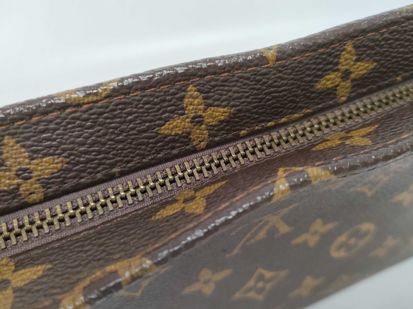 Pre-Owned LOUIS VUITTON Monogram Trousse Toilette 26 EC-0810