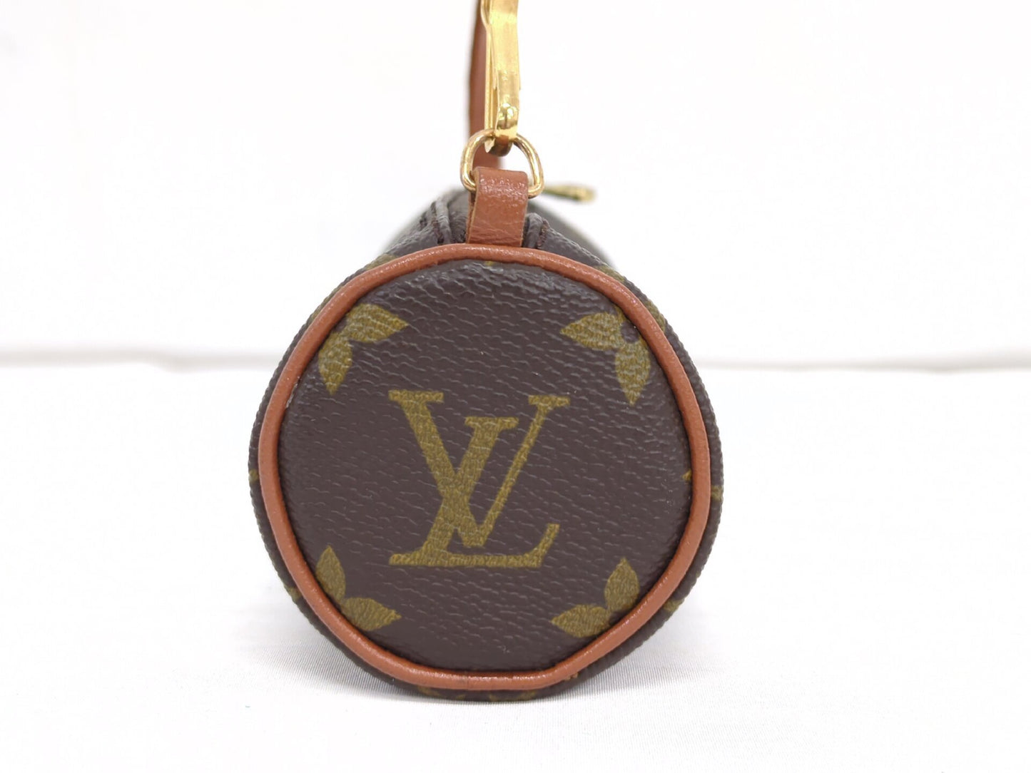 Louis Vuitton Monogram Papillon Pouch EC-0052