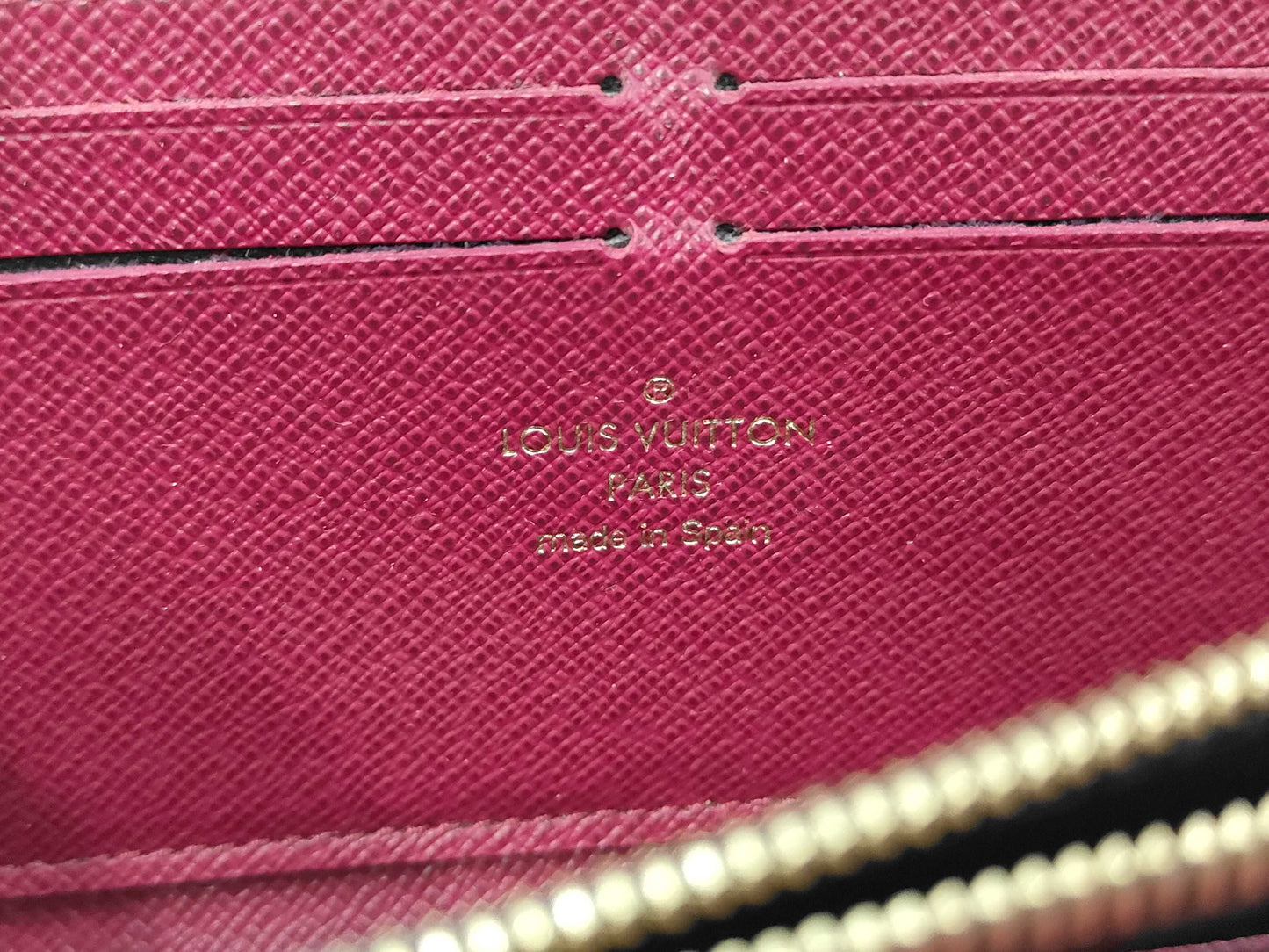 Louis Vuitton Monogram Portefeuille Clemence Fuschia Zip Wallet EC-0153
