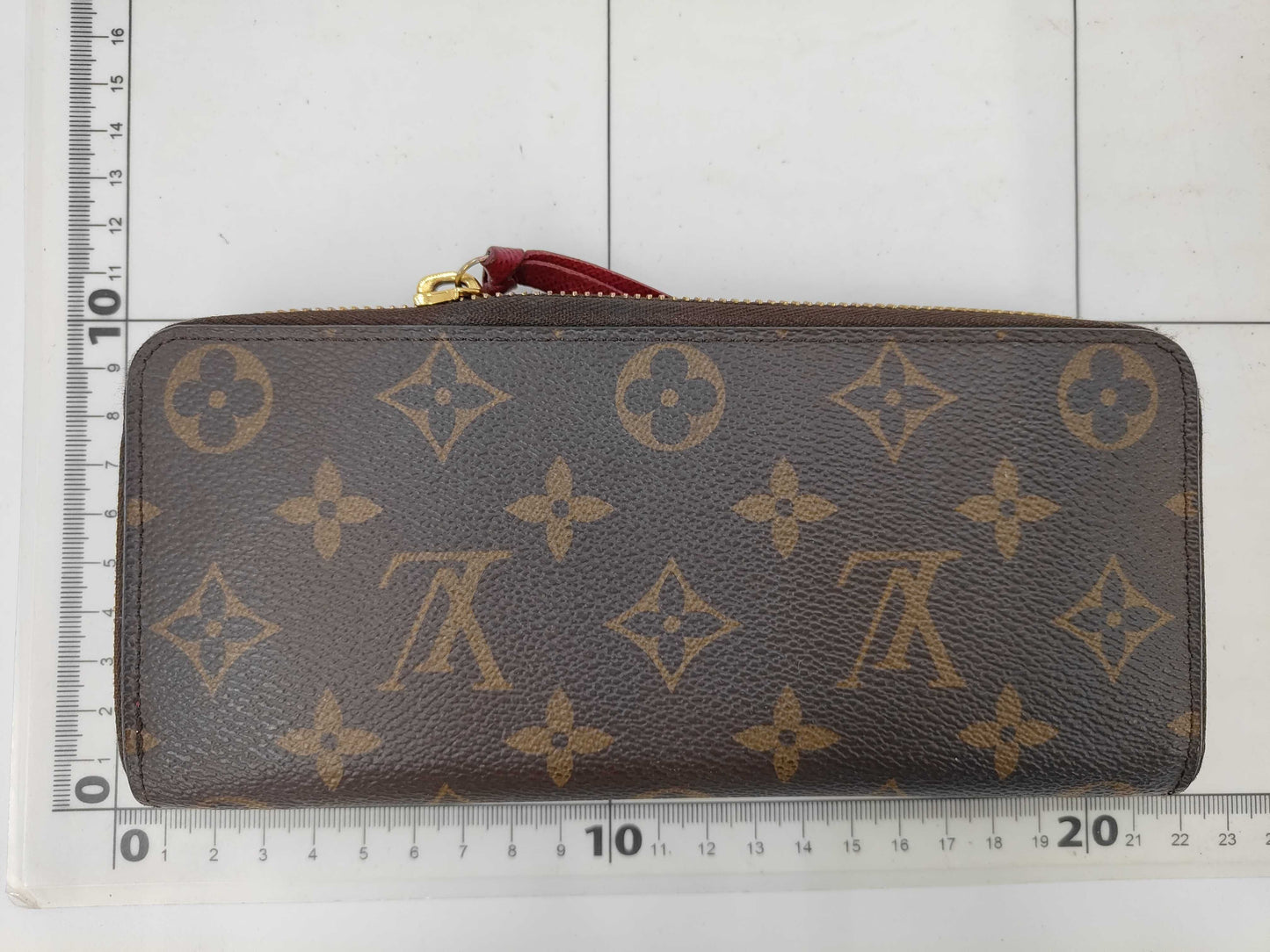 Louis Vuitton Monogram Portefeuille Clemence Fuschia Zip Wallet EC-0153