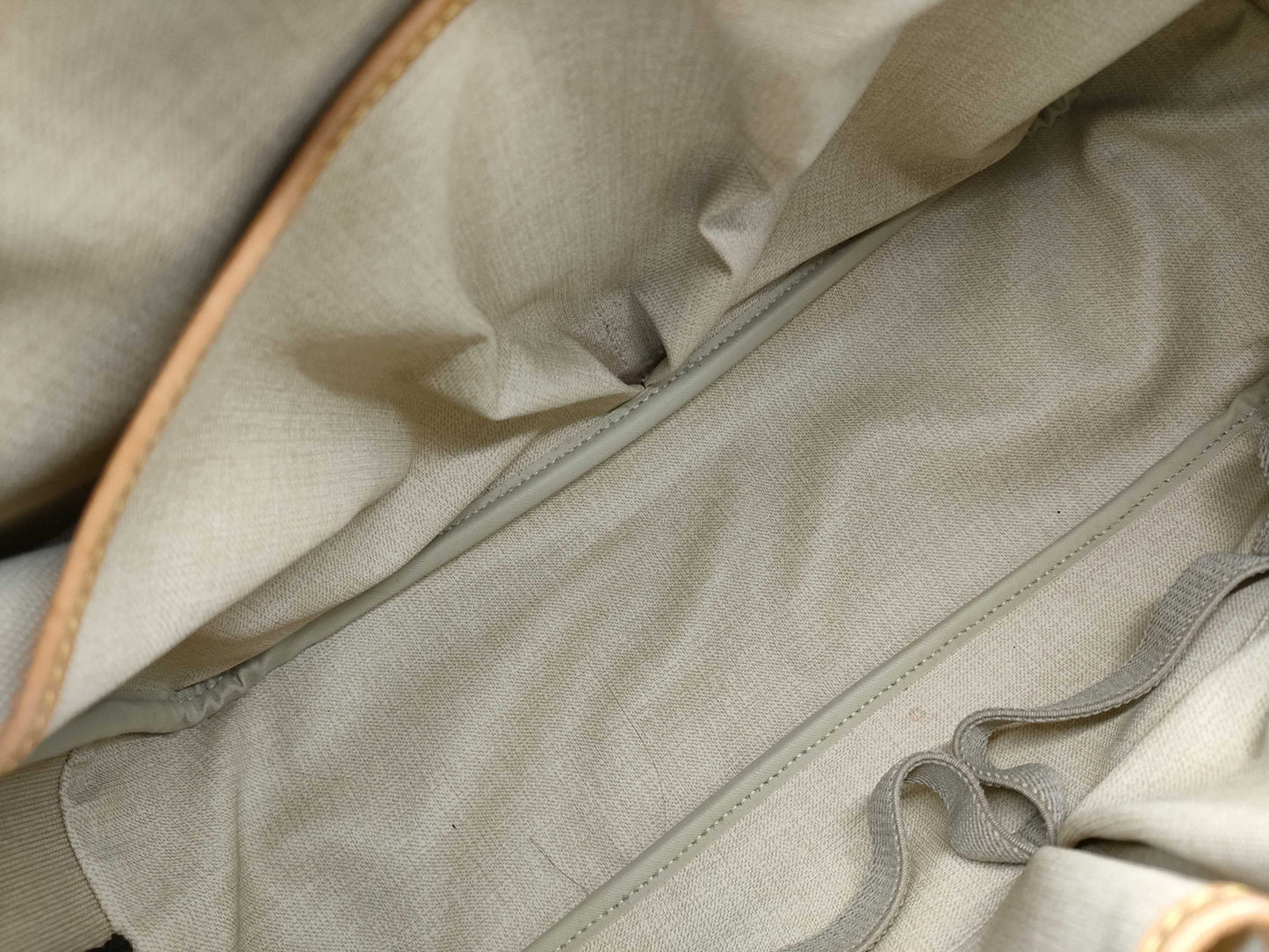 Louis Vuitton Monogram Deauville EC-0047