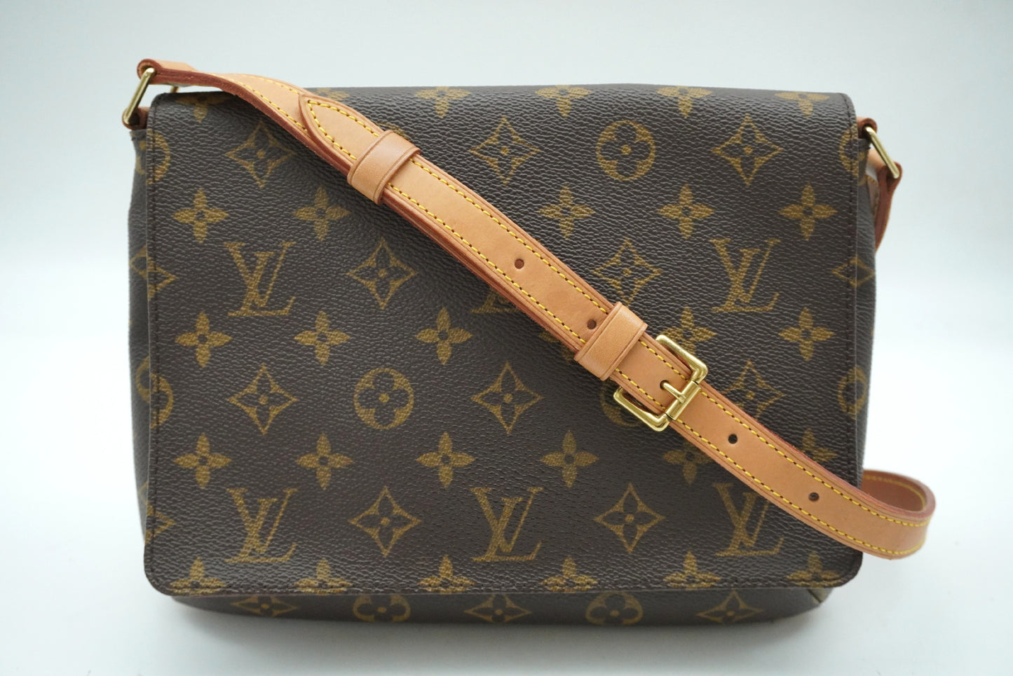 Louis Vuitton Musette Tango Shoulder Bag EC-0319