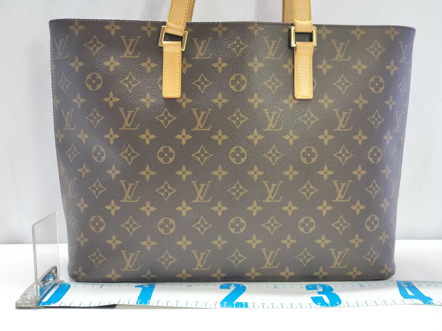 Louis Vuitton Luco Tote Monogram EC-0090