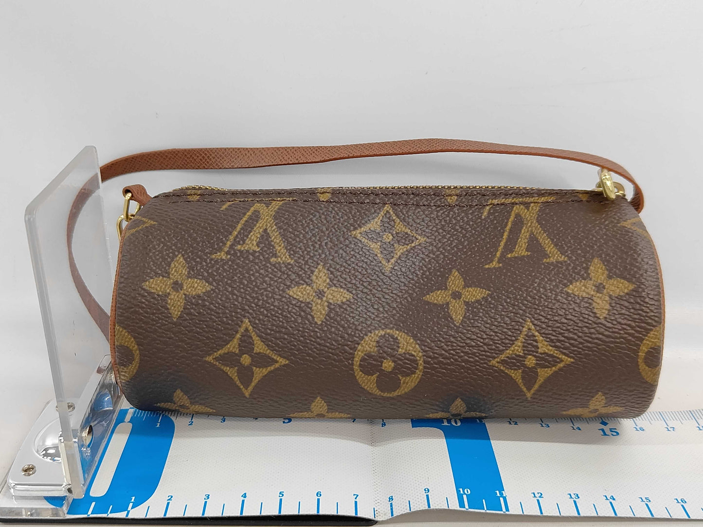 Louis Vuitton Monogram Papillon Pouch EC-0319B