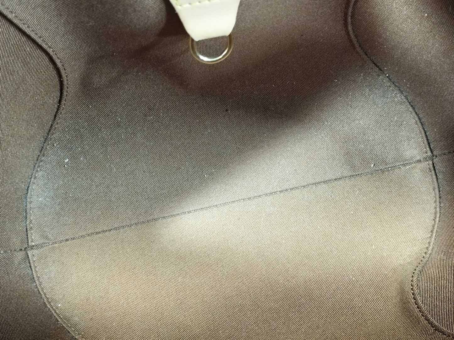 Louis Vuitton Monogram Ellipse MM EC-0313