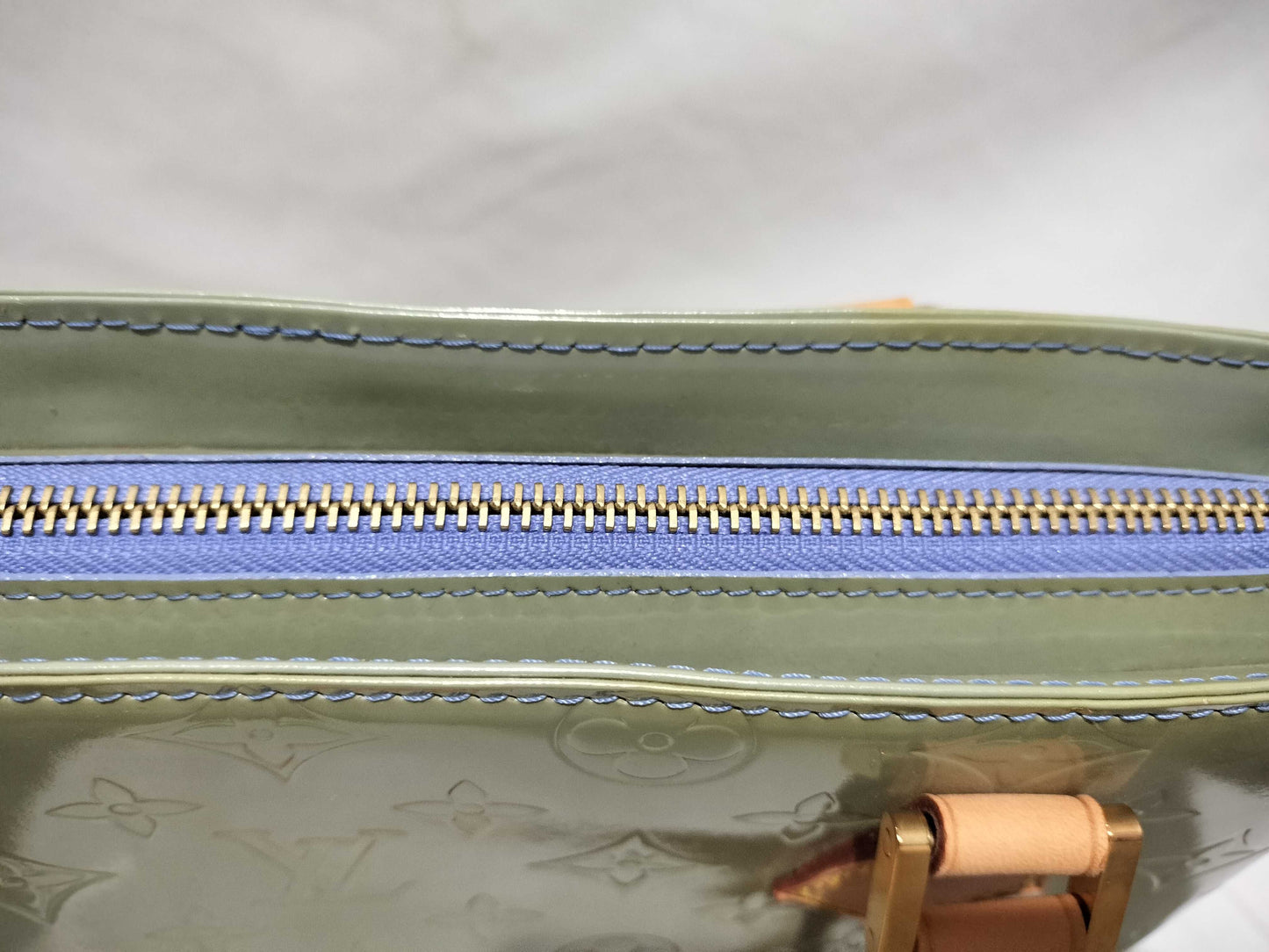 Louis Vuitton Monogram Vernis Houston Tote Bag Green EC-0324