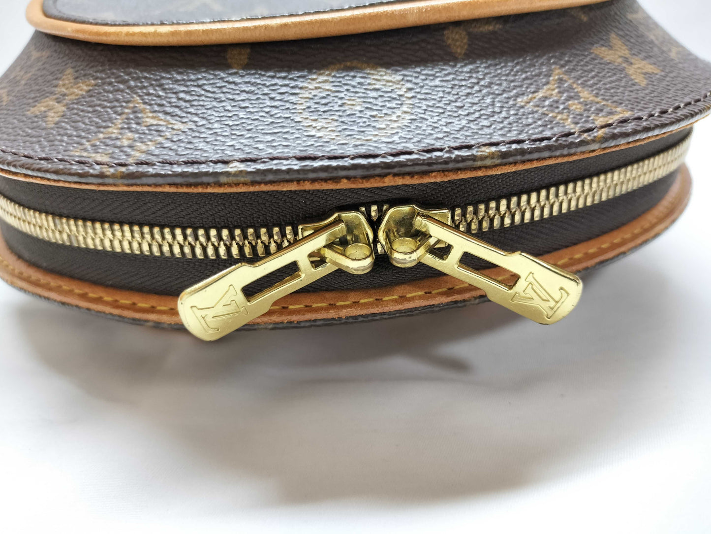 Pre-Owned Louis Vuitton Monogram Ellipse Sac a Dos Backpack EC-0205