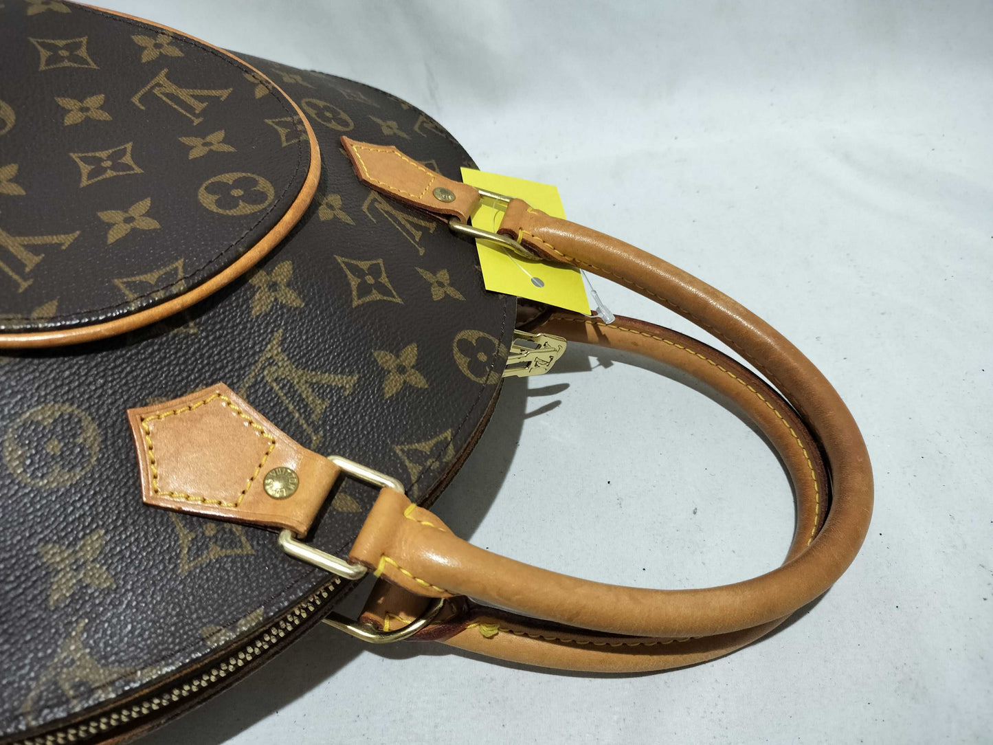 Louis Vuitton Ellipse PM EC-0216