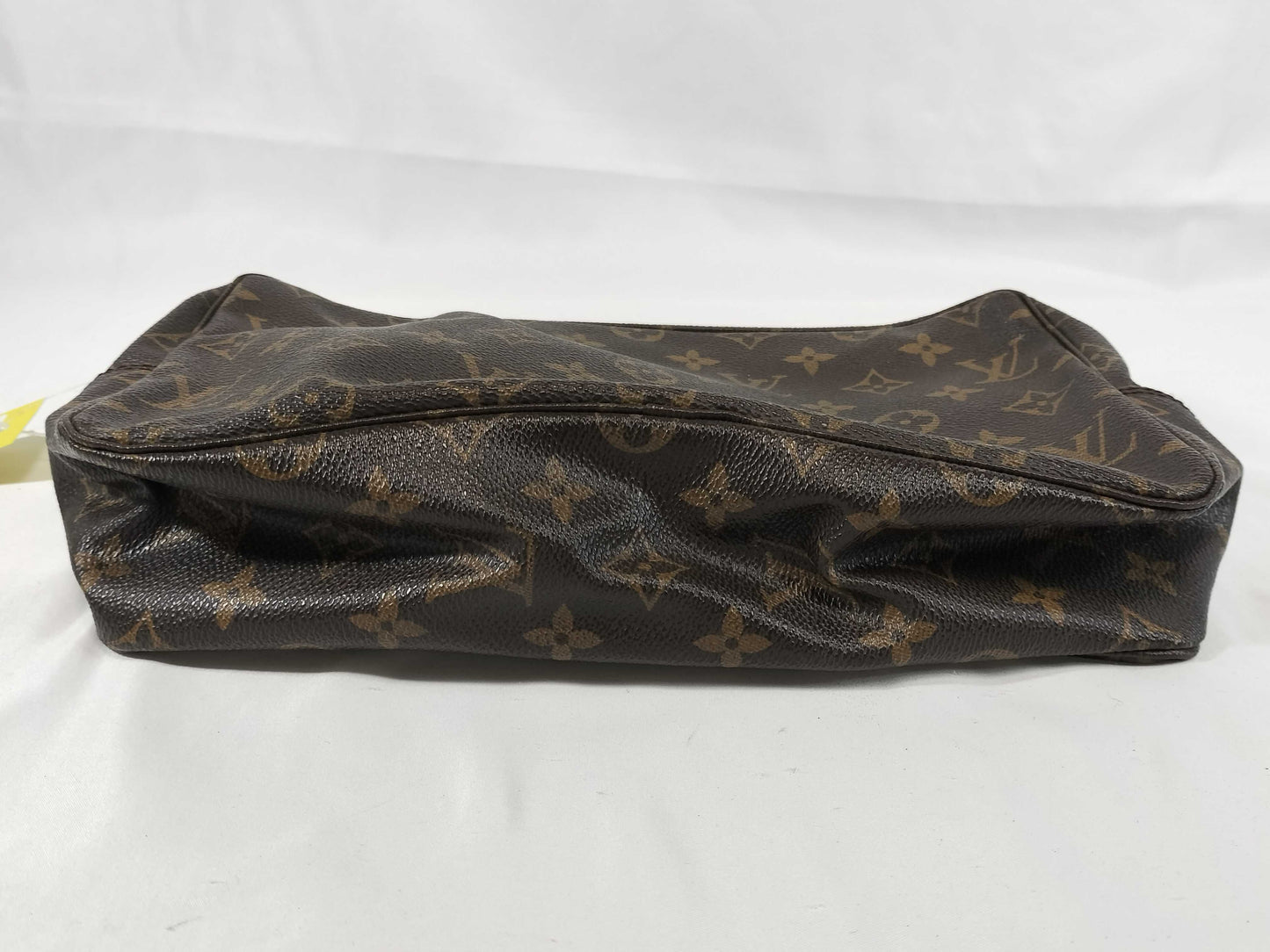 Louis Vuitton Trousse Toilette 28 EC-0146