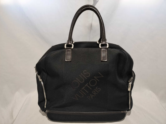 Louis Vuitton Damier Geant Aventurier Polaire Travel Bag EC-0395