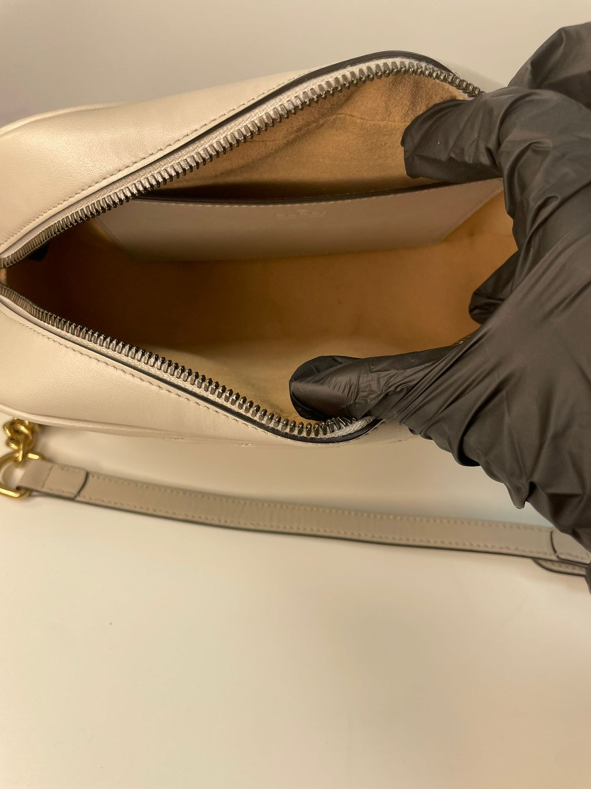 Gucci GG Marmont Shoulder Bag (UK)