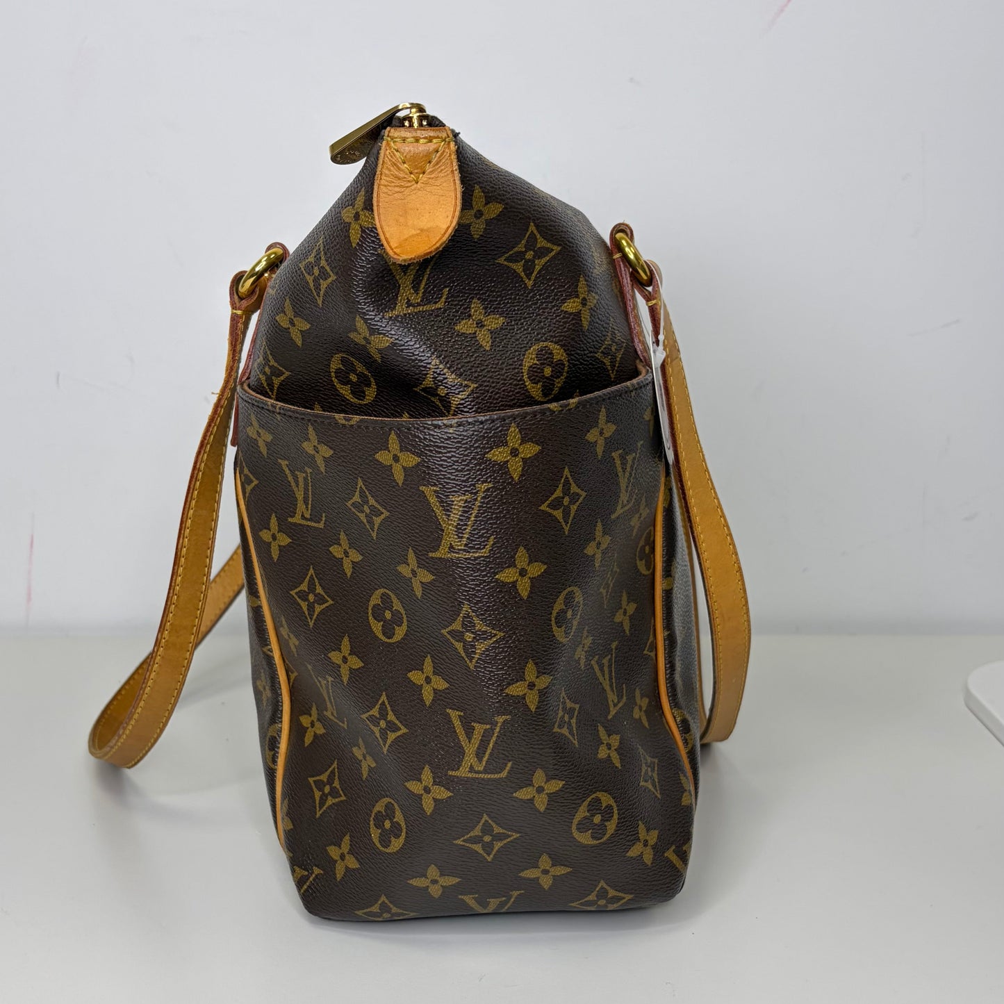 Louis Vuitton Monogram Totally MM