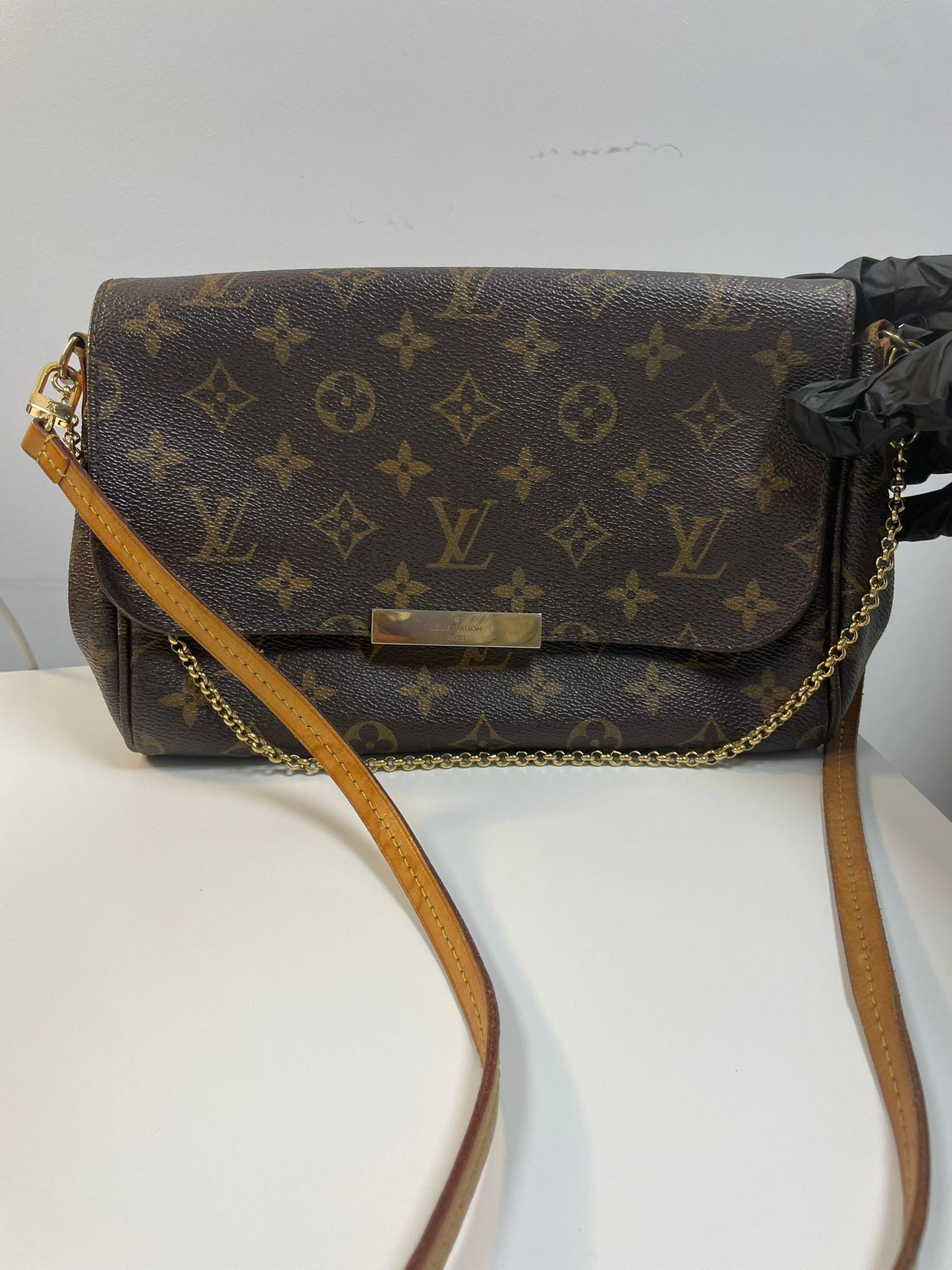 Louis Vuitton Monogram Favorite MM (UK)