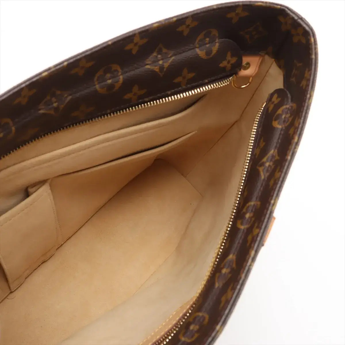 Louis Vuitton Monogram Luco Brown M51155 (Pre-Owned)