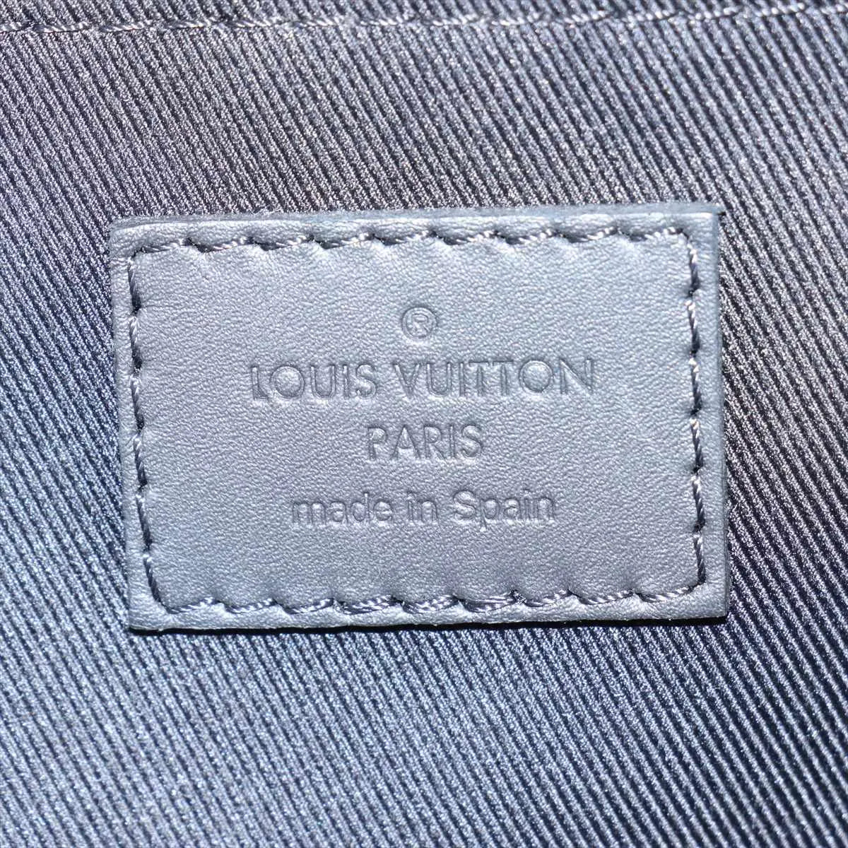 Louis Vuitton Monogram Shadow Pochette Discovery  Black