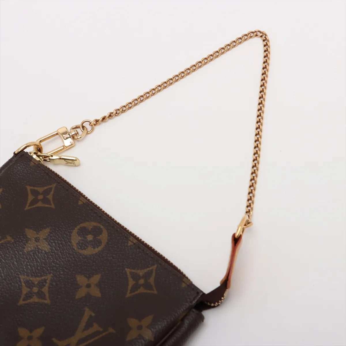 Pre-Owned Louis Vuitton Monogram Mini Pochette Accessoire SB06-66