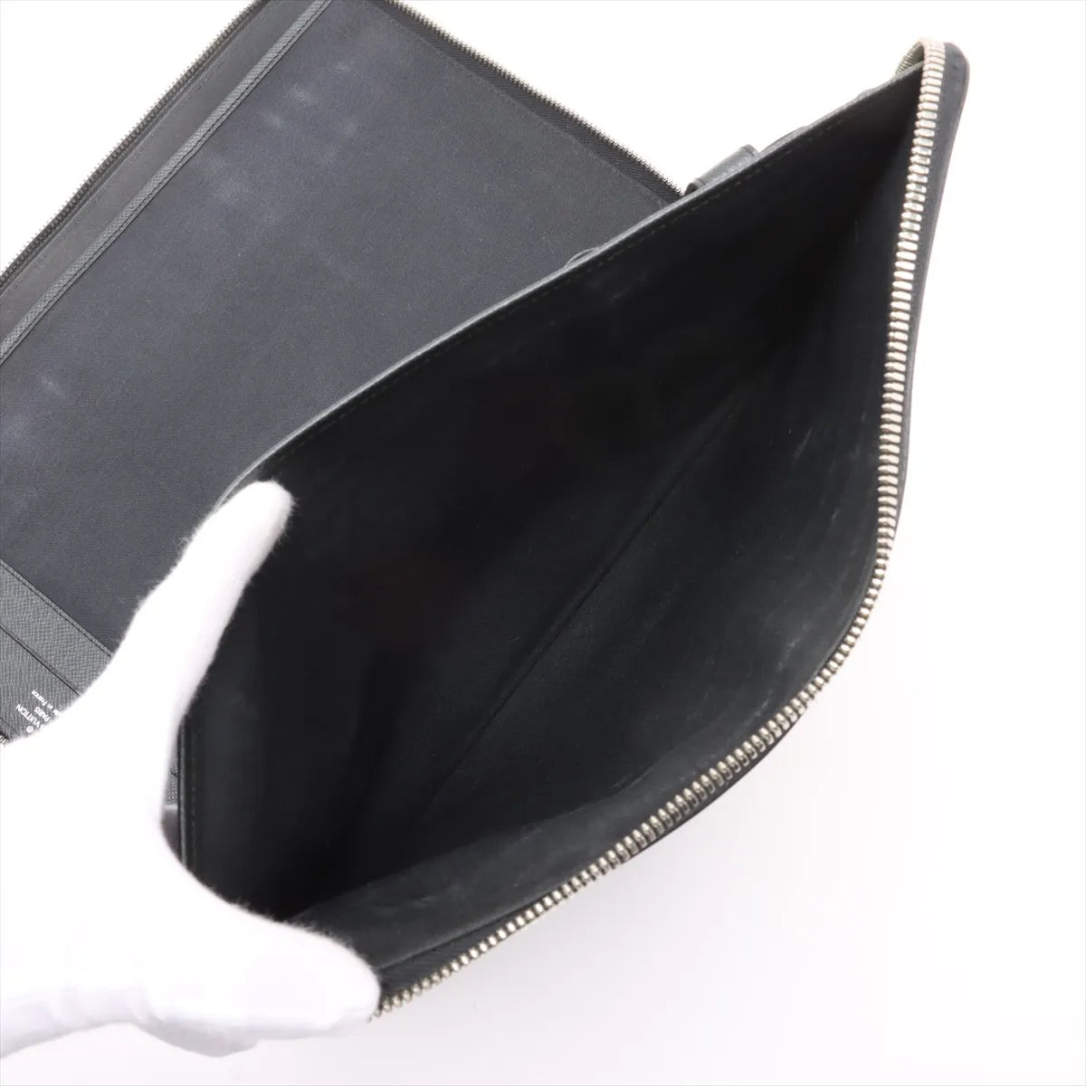Louis Vuitton Taiga Vladimir  RI3088 Black