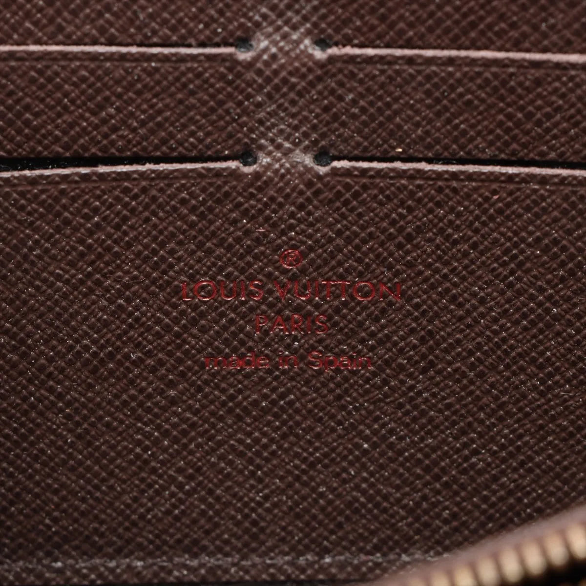 Louis Vuitton Damier Zippy Wallet (SB08-1860)
