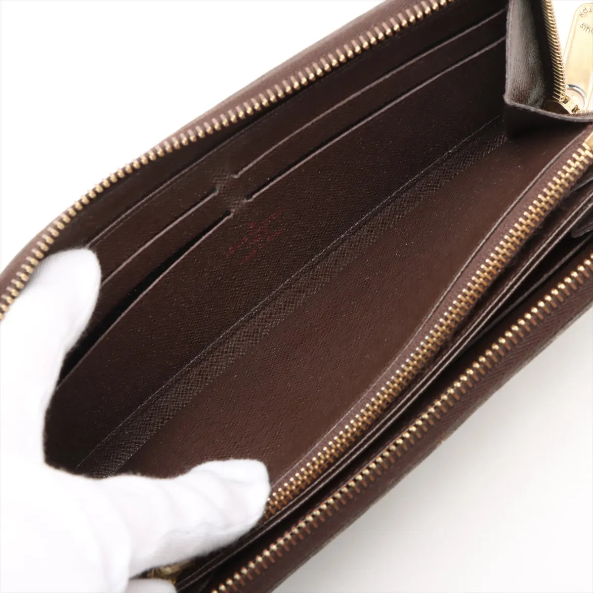 Louis Vuitton Damier Zippy Wallet (SB08-1860)
