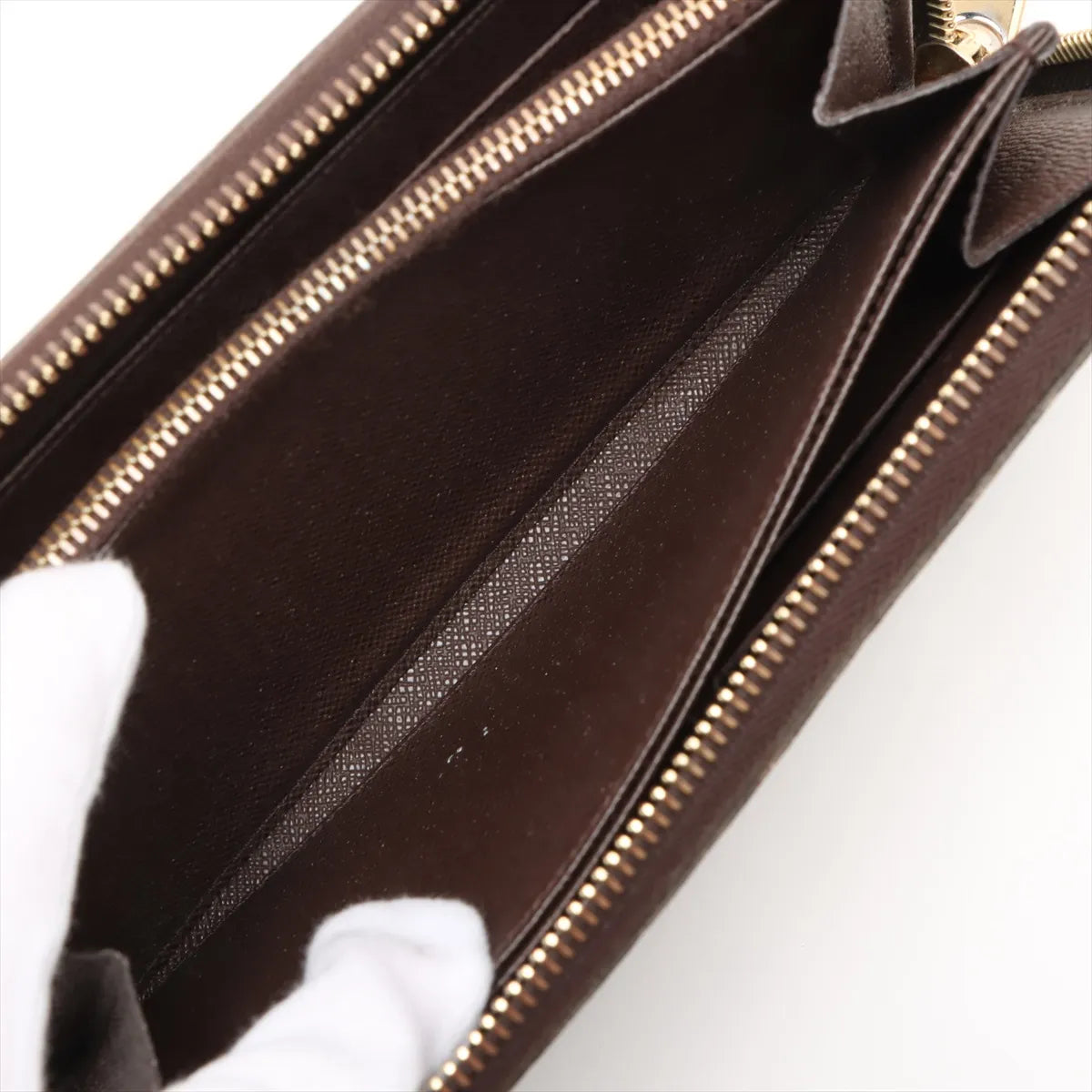 Louis Vuitton Damier Zippy Wallet (SB08-1860)