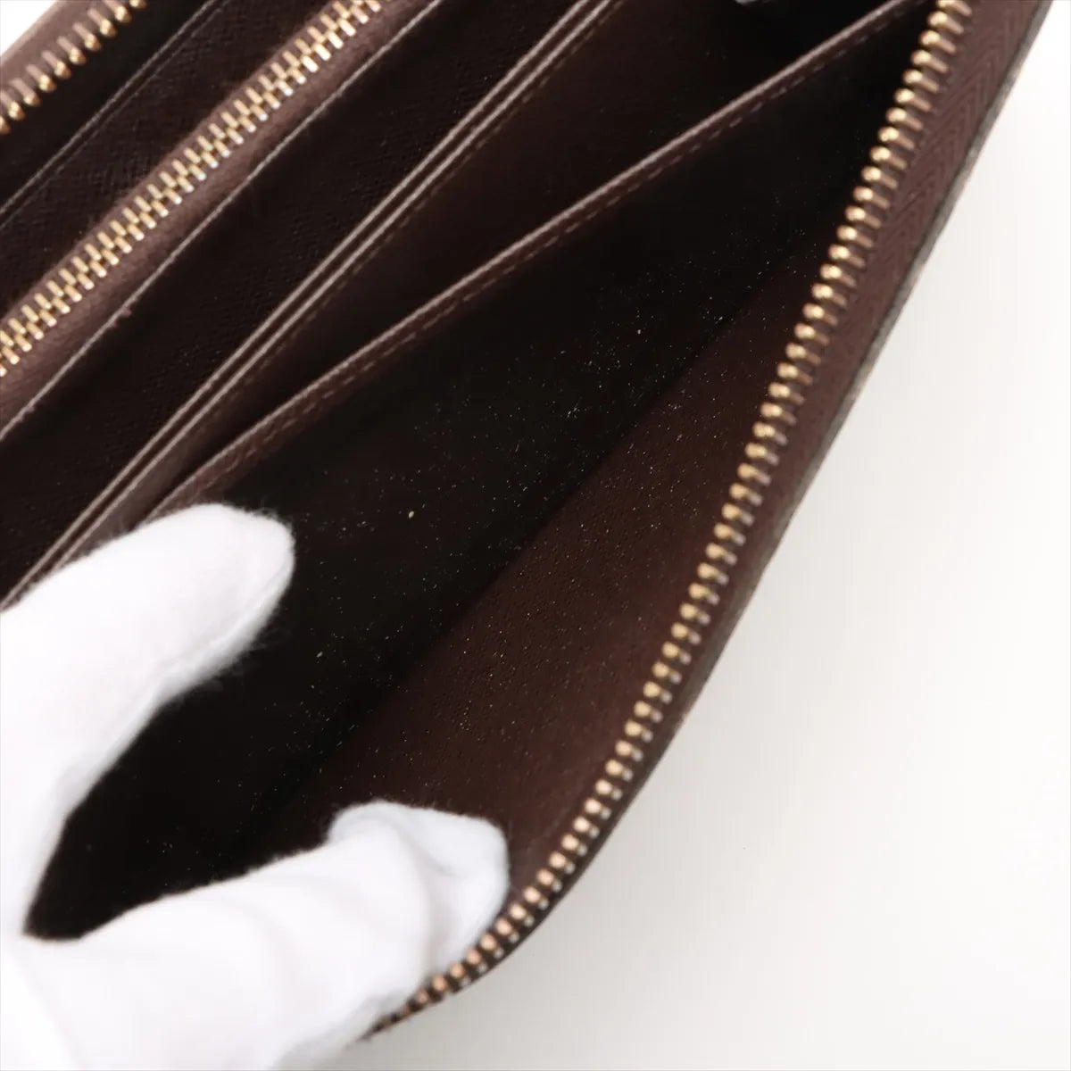 Louis Vuitton Damier Zippy Wallet (SB08-1860)