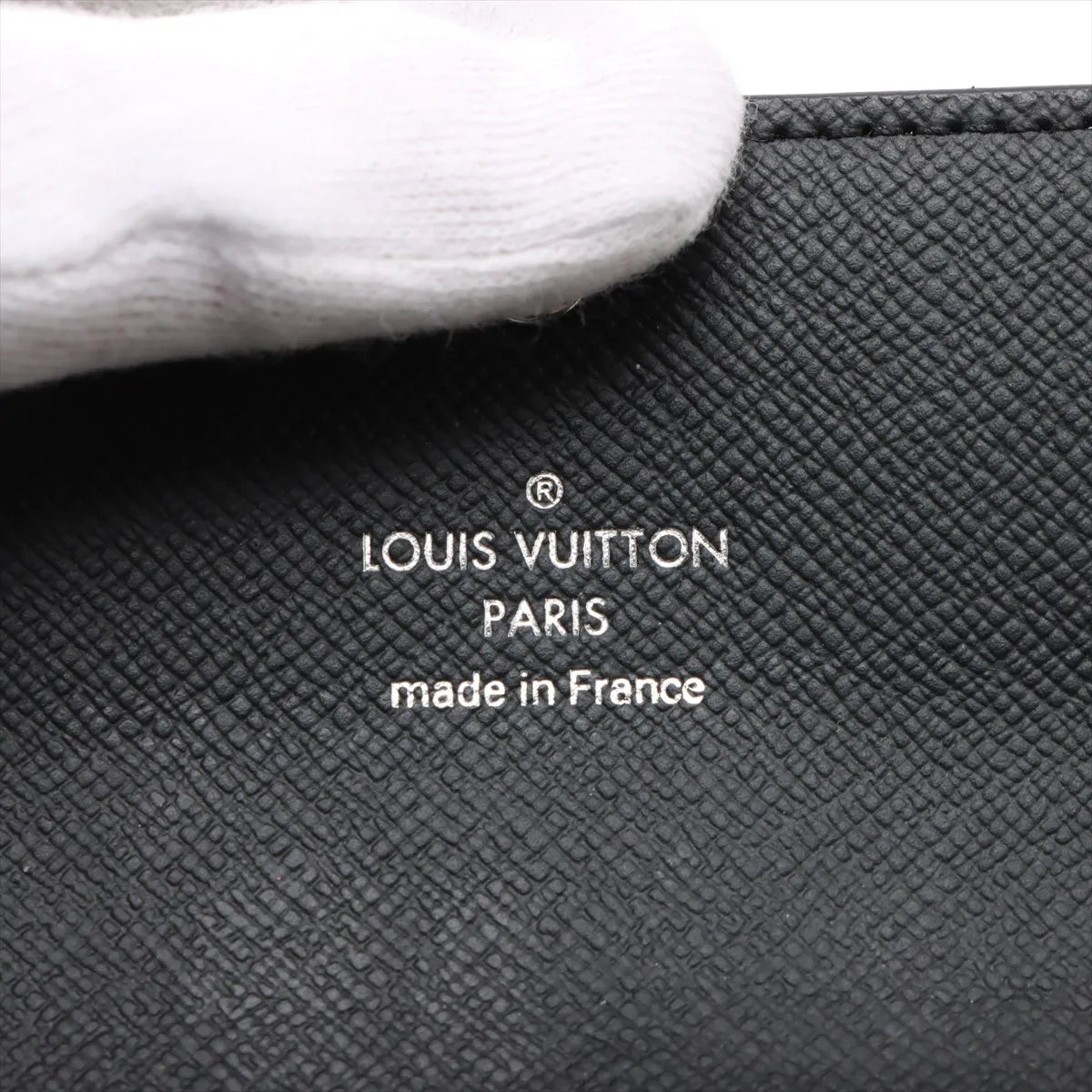 Pre-Owned Louis Vuitton Monogram Eclipse Multiclés 6 SB08-223