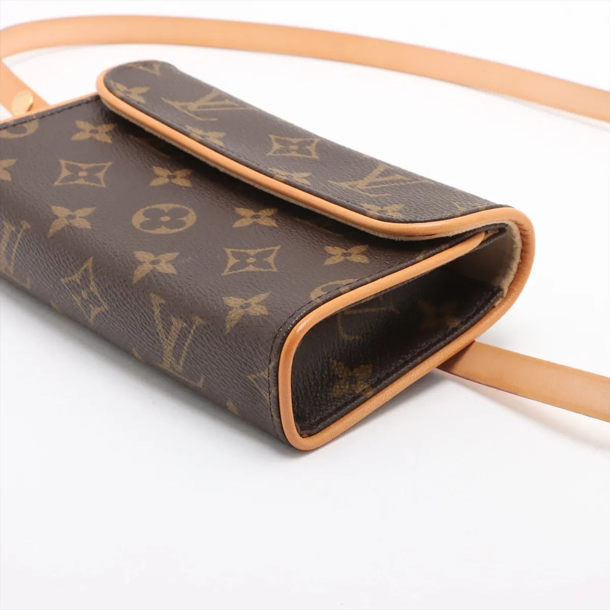 Pre-Owned Louis Vuitton Monogram Pochette Florentine SB06-412