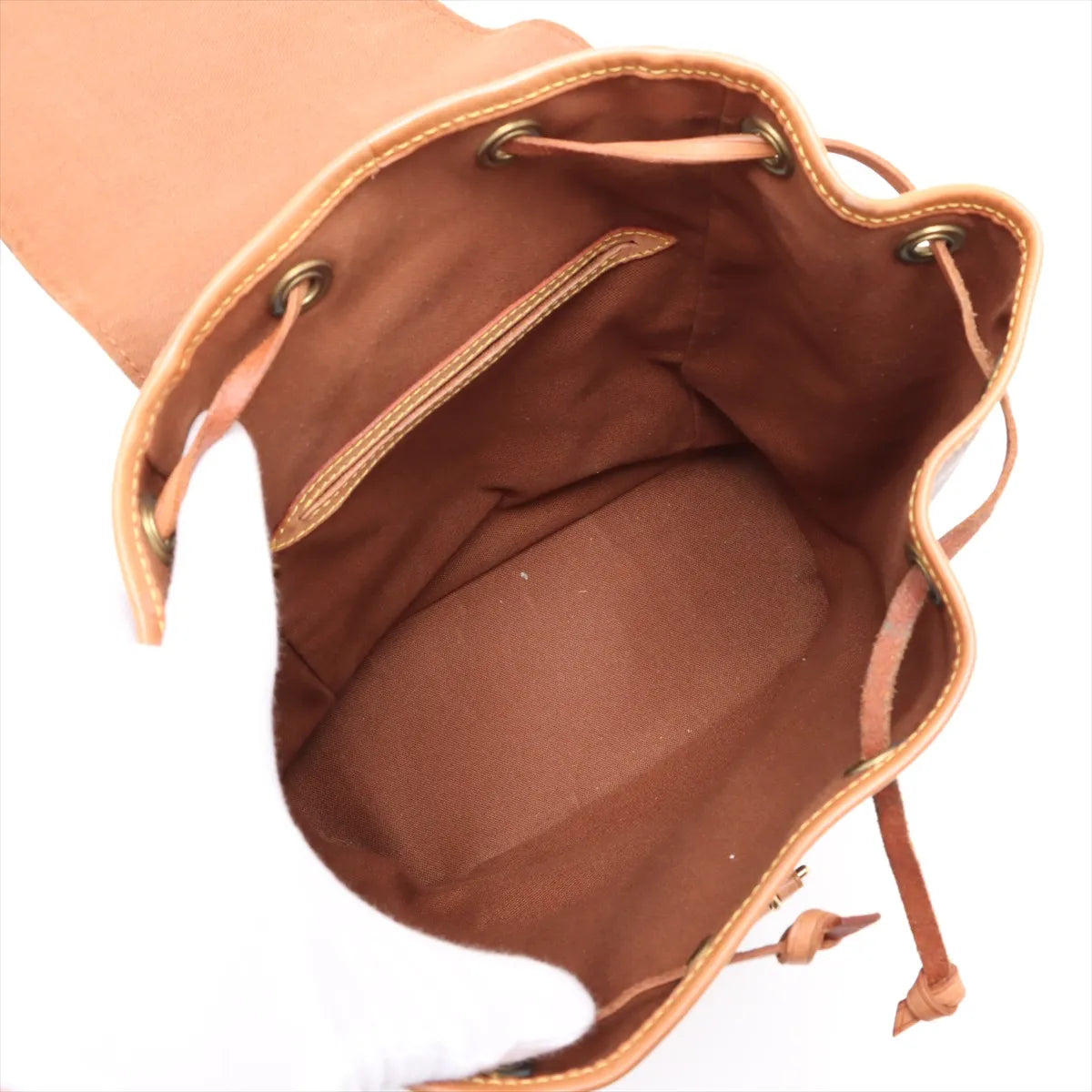 Pre-Owned Louis Vuitton Monogram Montsouris MM SB06-162