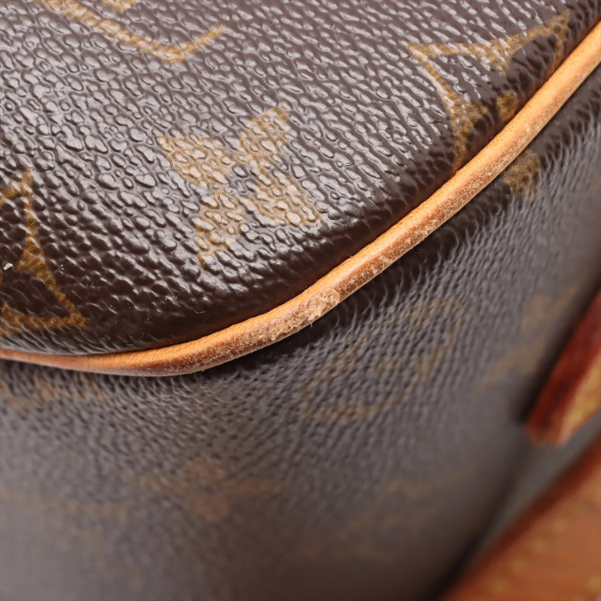 Louis Vuitton Monogram Blois SB06-31