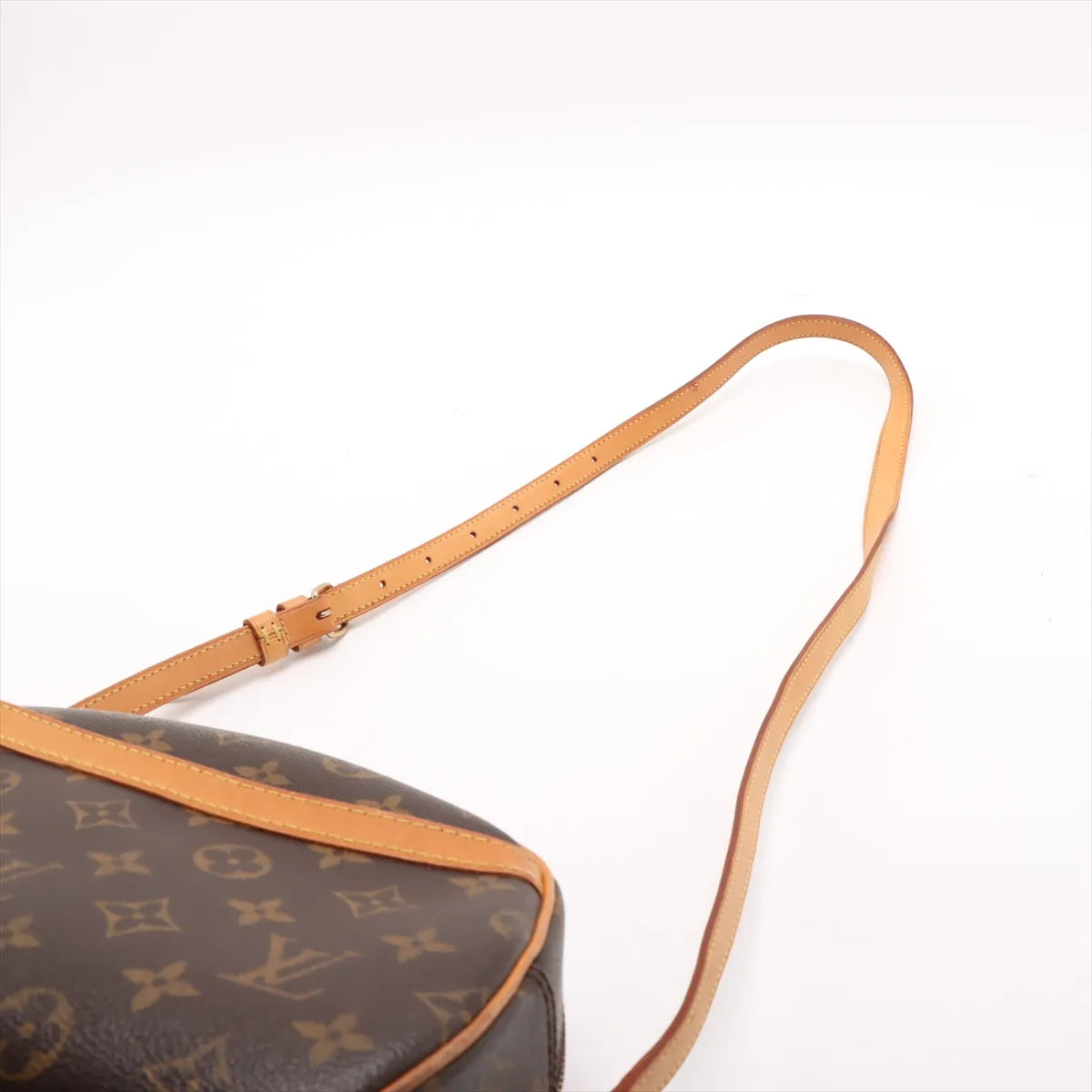 Louis Vuitton Monogram Blois SB06-31