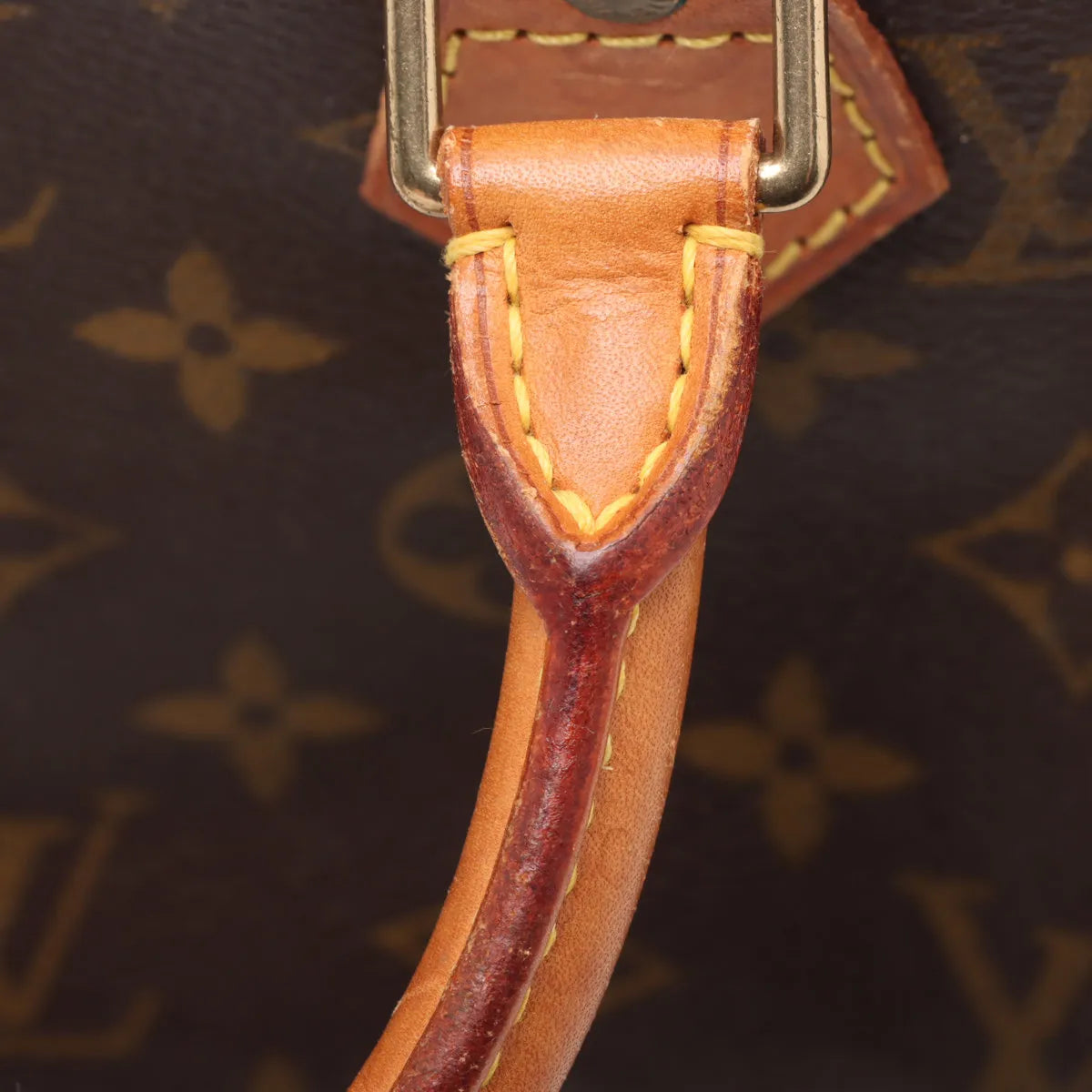 Pre-Owned Louis Vuitton Monogram Speedy 25  SB06-1320