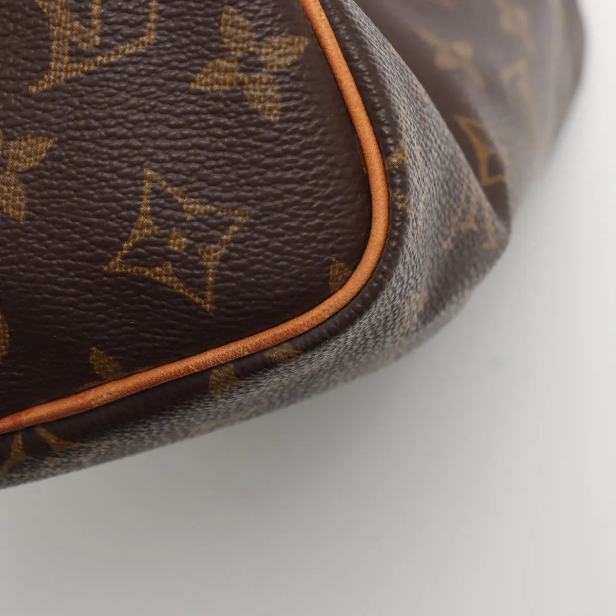 Pre-Owned Louis Vuitton Monogram Speedy 25 SB06-1233