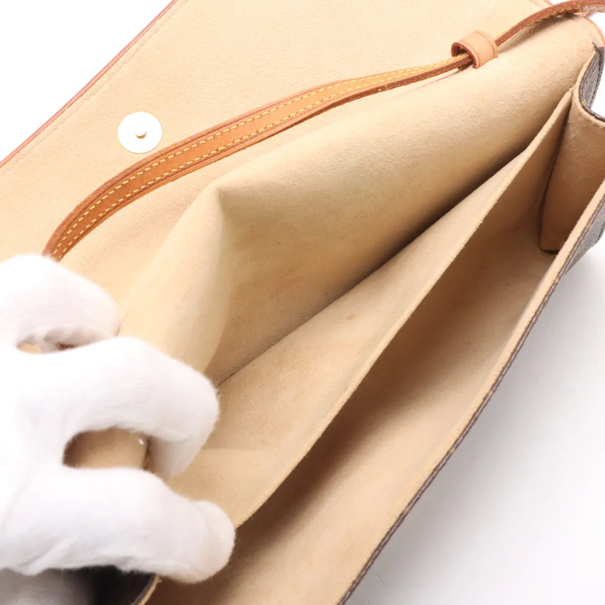 Pre-Owned Louis Vuitton Monogram Pochette Twin GM SB06-1870