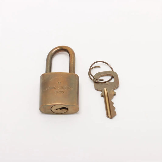 Pre-Owned Louis Vuitton Padlock with One Key