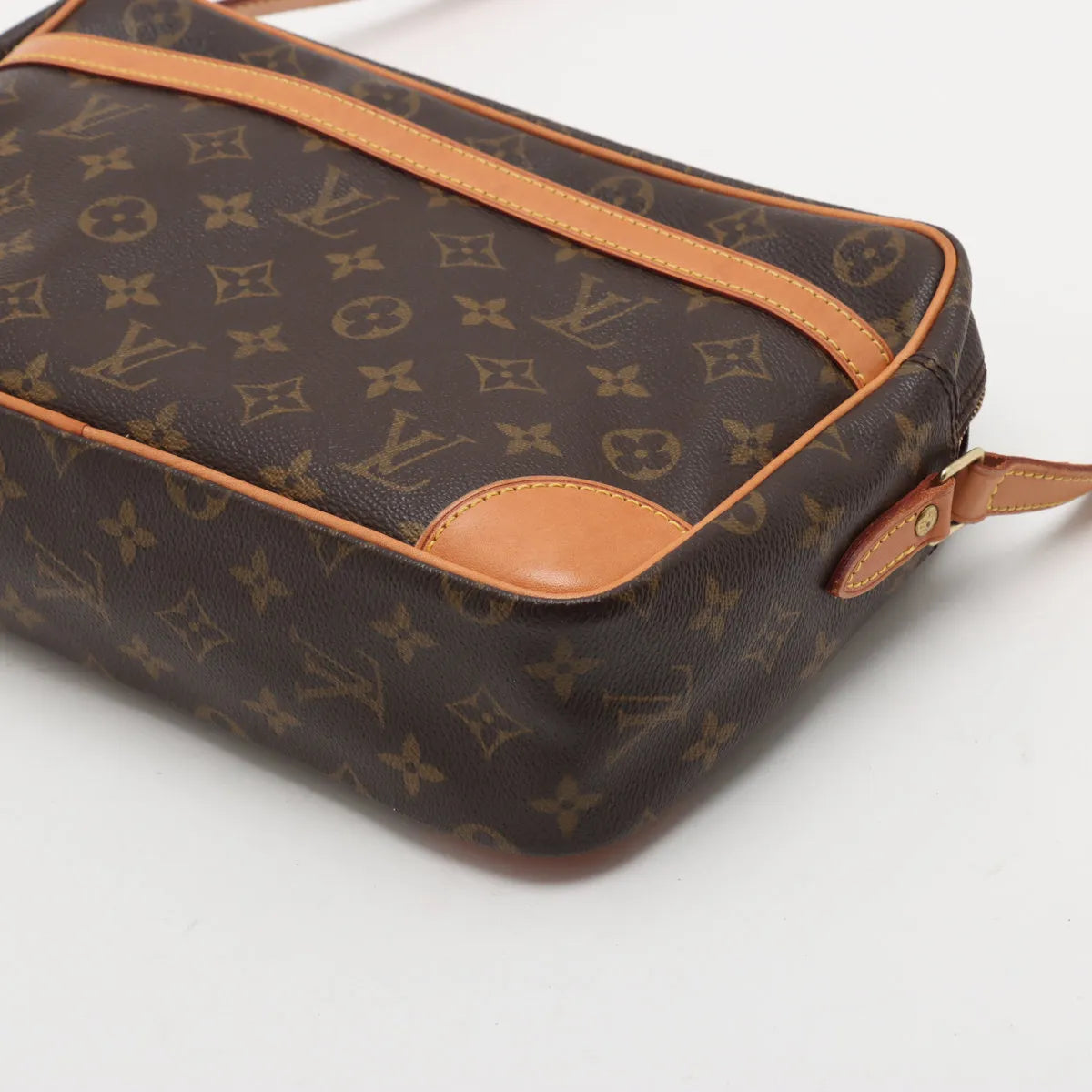 Louis Vuitton Monogram Trocadero 30 SB06-1354