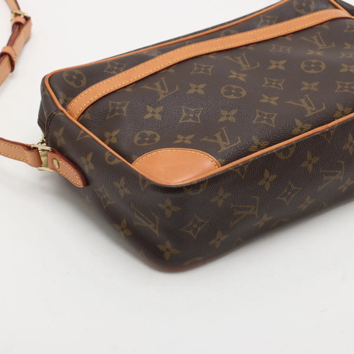 Louis Vuitton Monogram Trocadero 30 SB06-1354